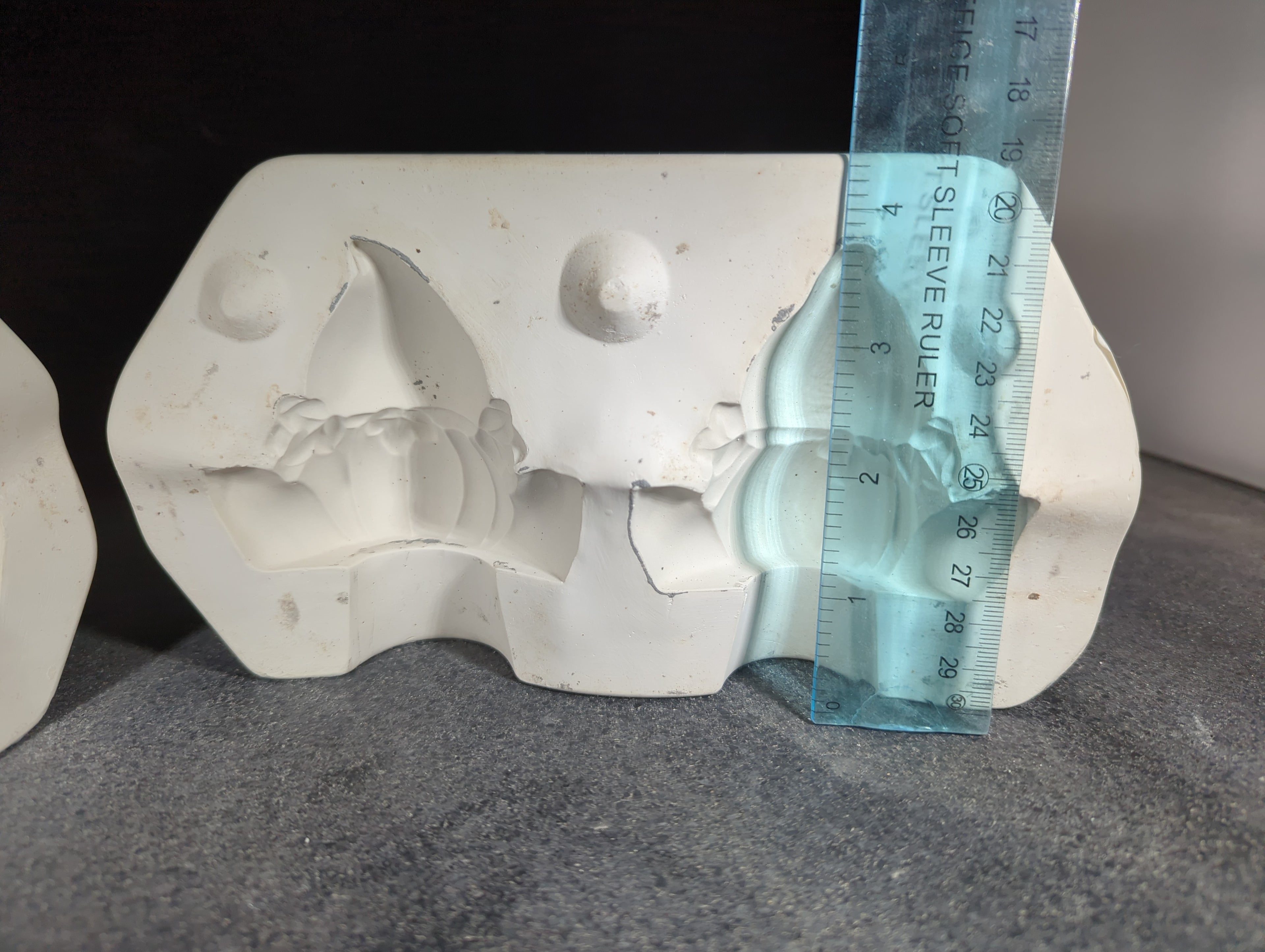 CM0157 - J1069 Clay Magic Two Tiny Pumpkin Ghosts