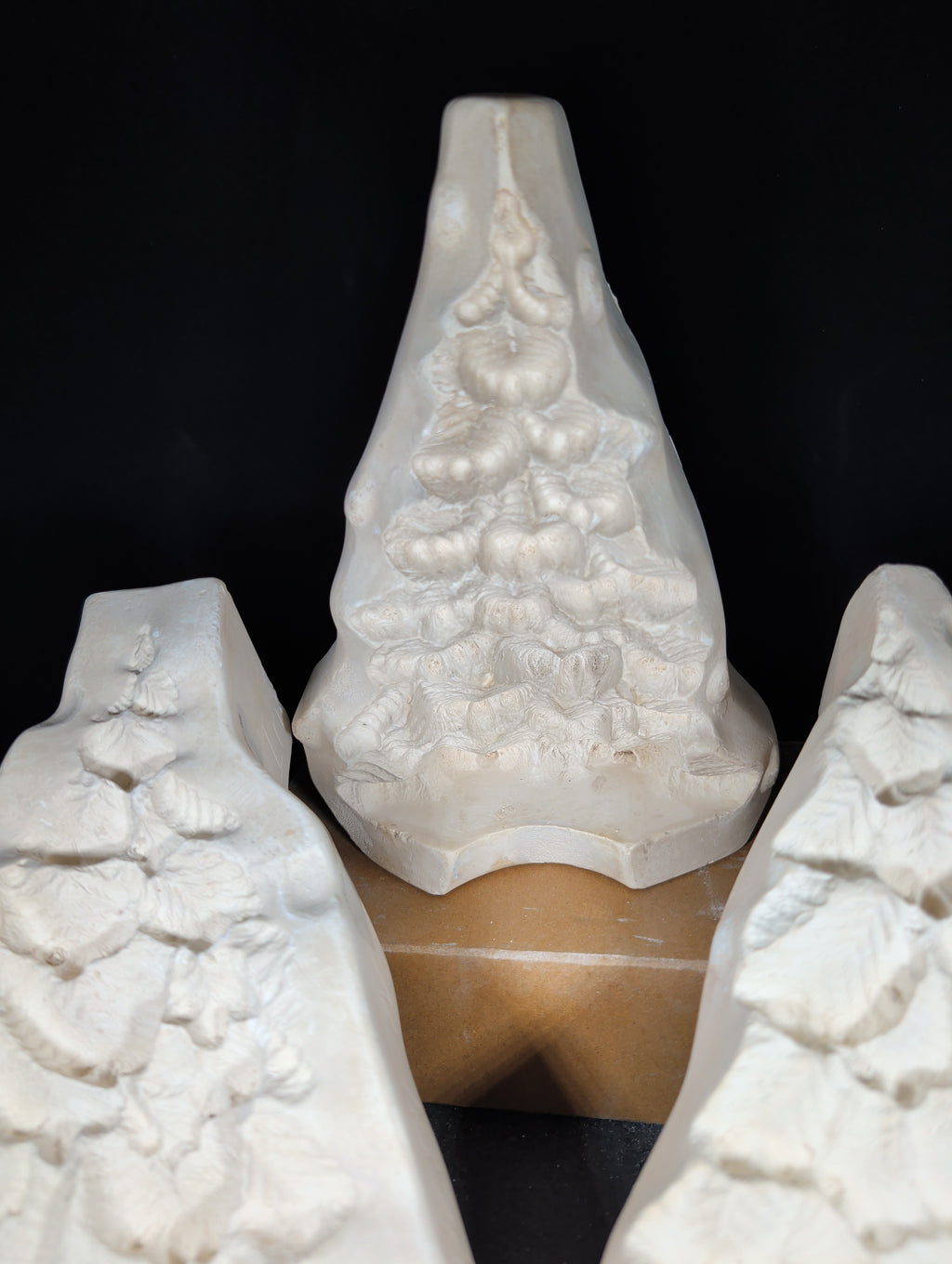 CM0044 - 1681 Nowells Sierra Spruce Tree (Small) Top Mold