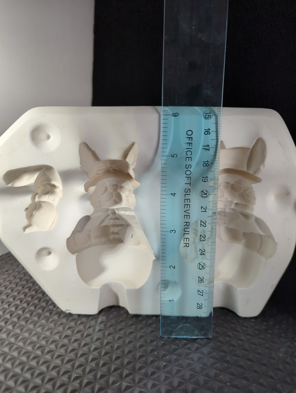 CM0205 - S-2384 Scioto Grandma and Grandpa Roly-Poly Rabbits