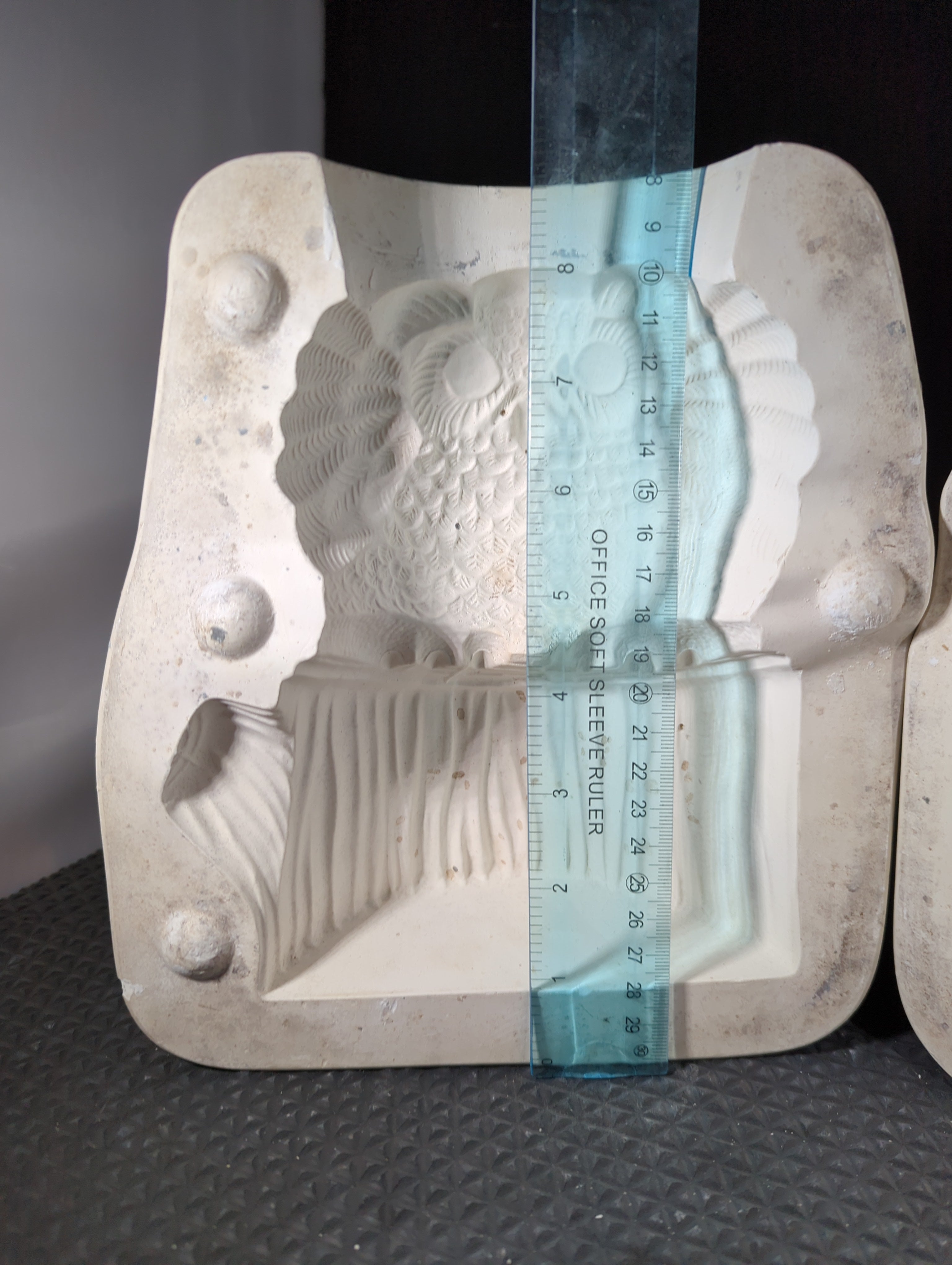 CM0493 - 133 LeDolls Molds Virginia the Owl Planter