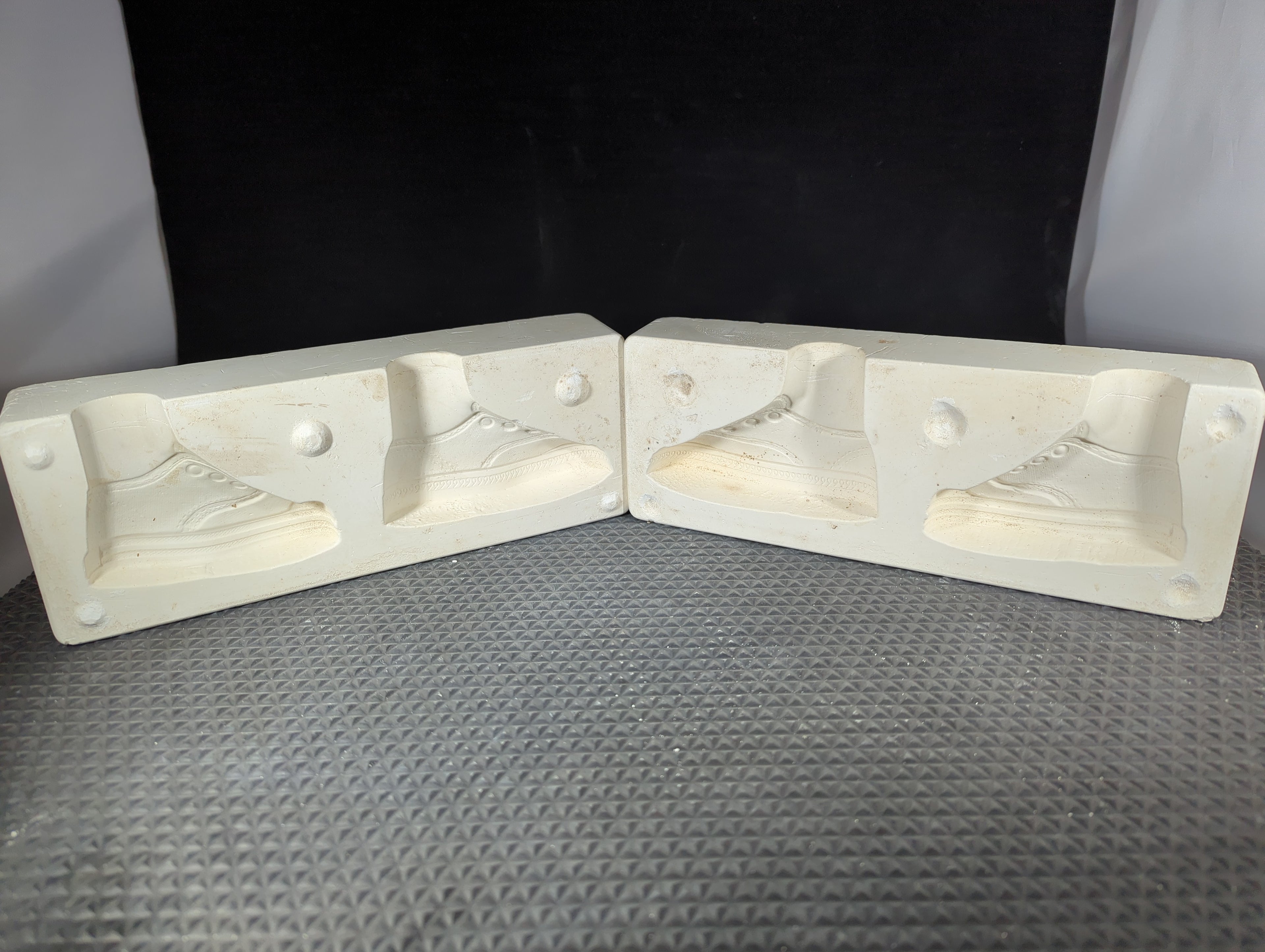 CM0673 - Small Kid Shoes