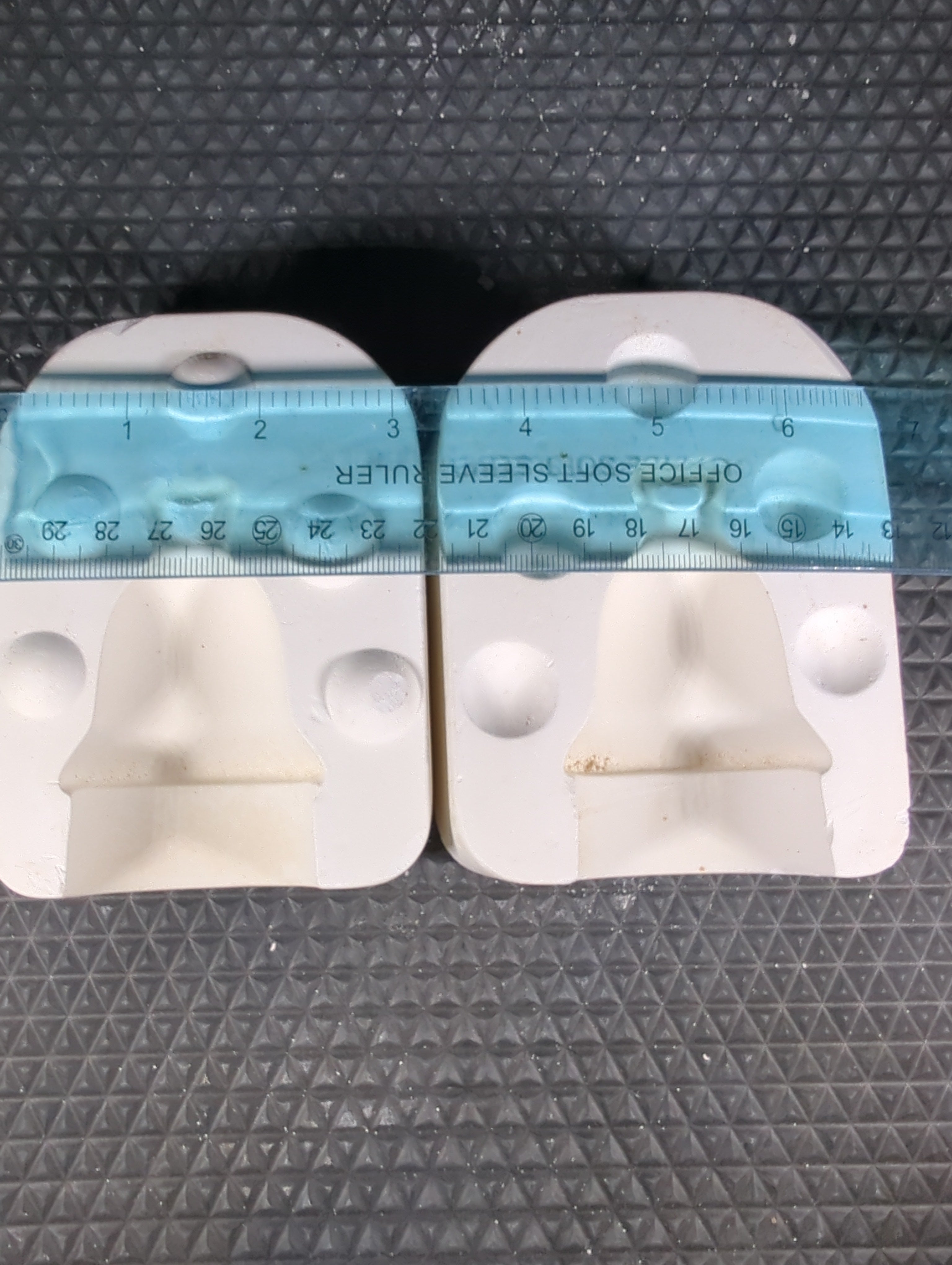 CM0375- MM51 Mini Max Bell Ornament