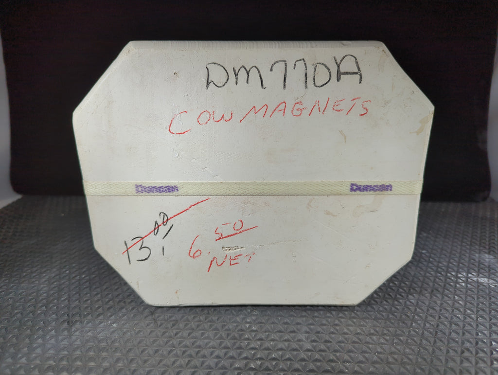 CM0490 - DM-770A Duncan Cow Magnets