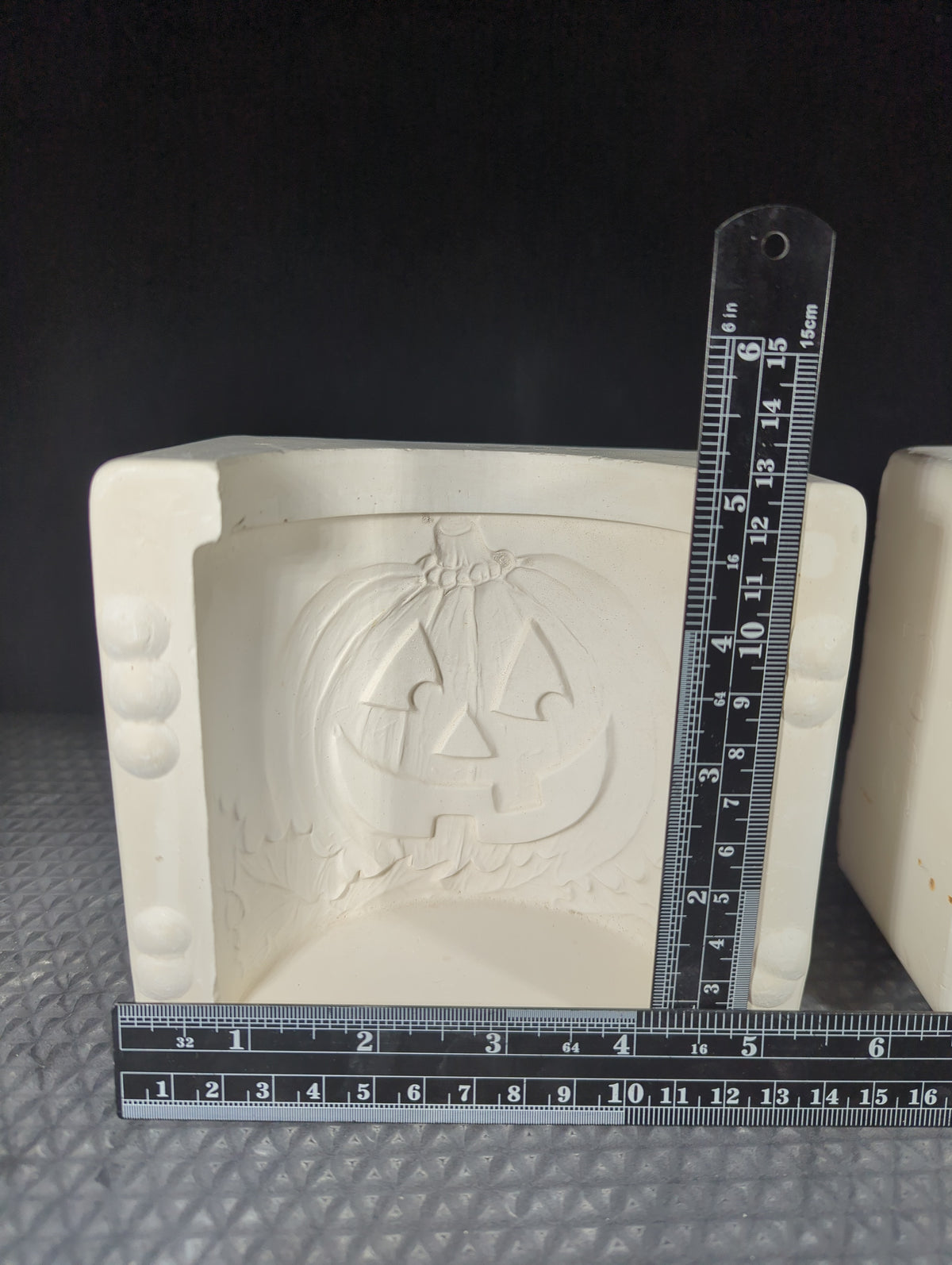 CM0997 - NM-3063 Nowell's  Jack-O-Lantern 4" - Pumpkin 4" Candleholder Mold