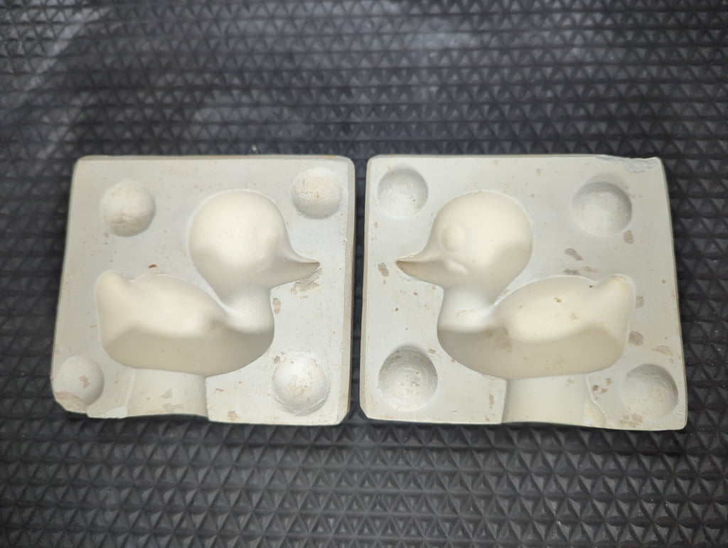 CM0865 - E-118 Rubber Duck