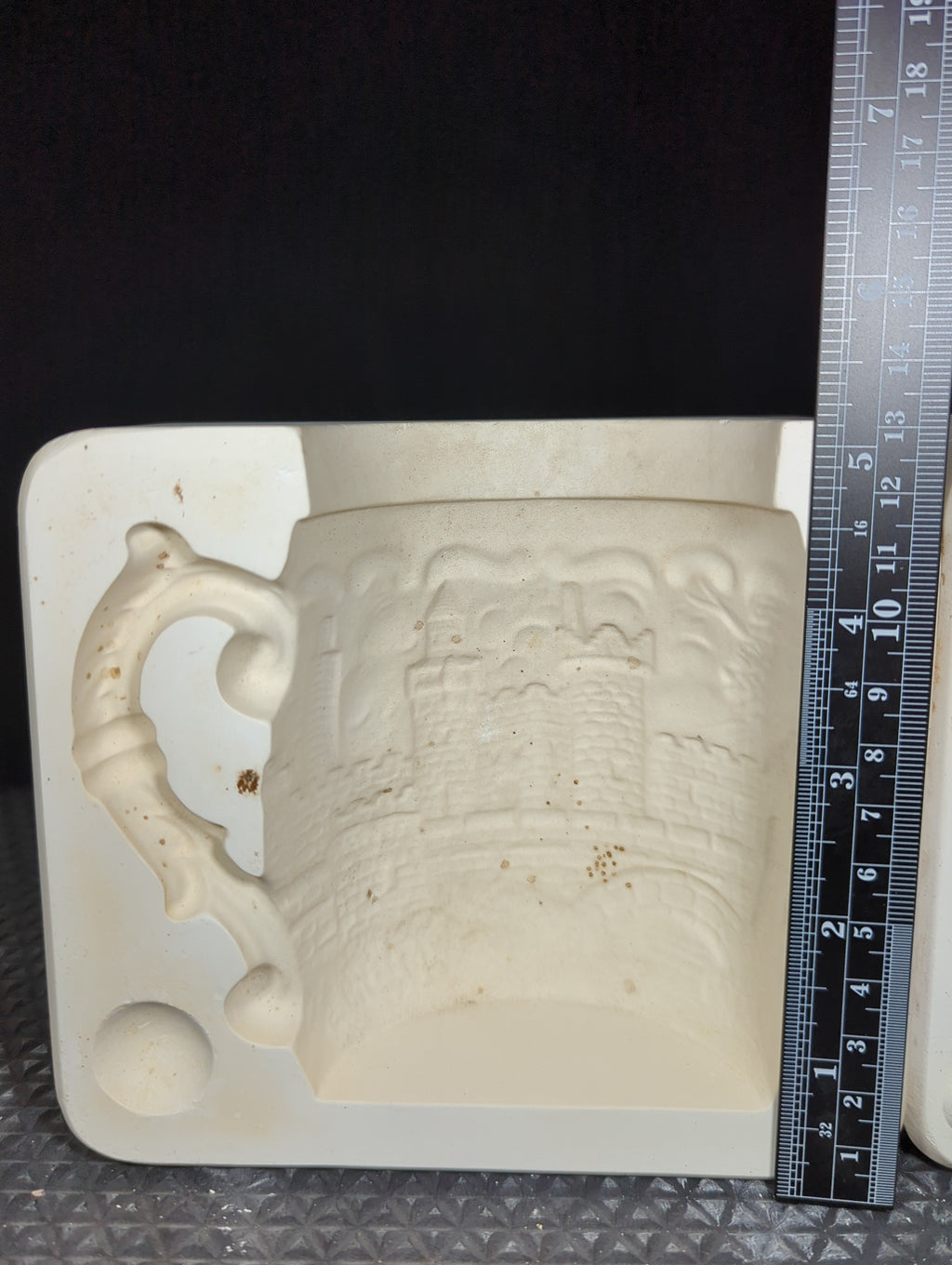 CM0611 - R501 Stein Mug