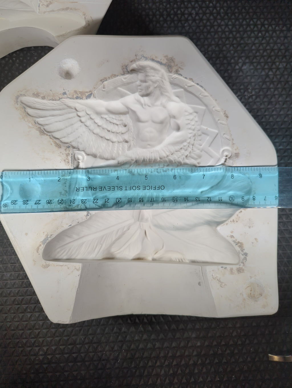 CM0293 - P1109 Provincial Eagle Dancer Shield