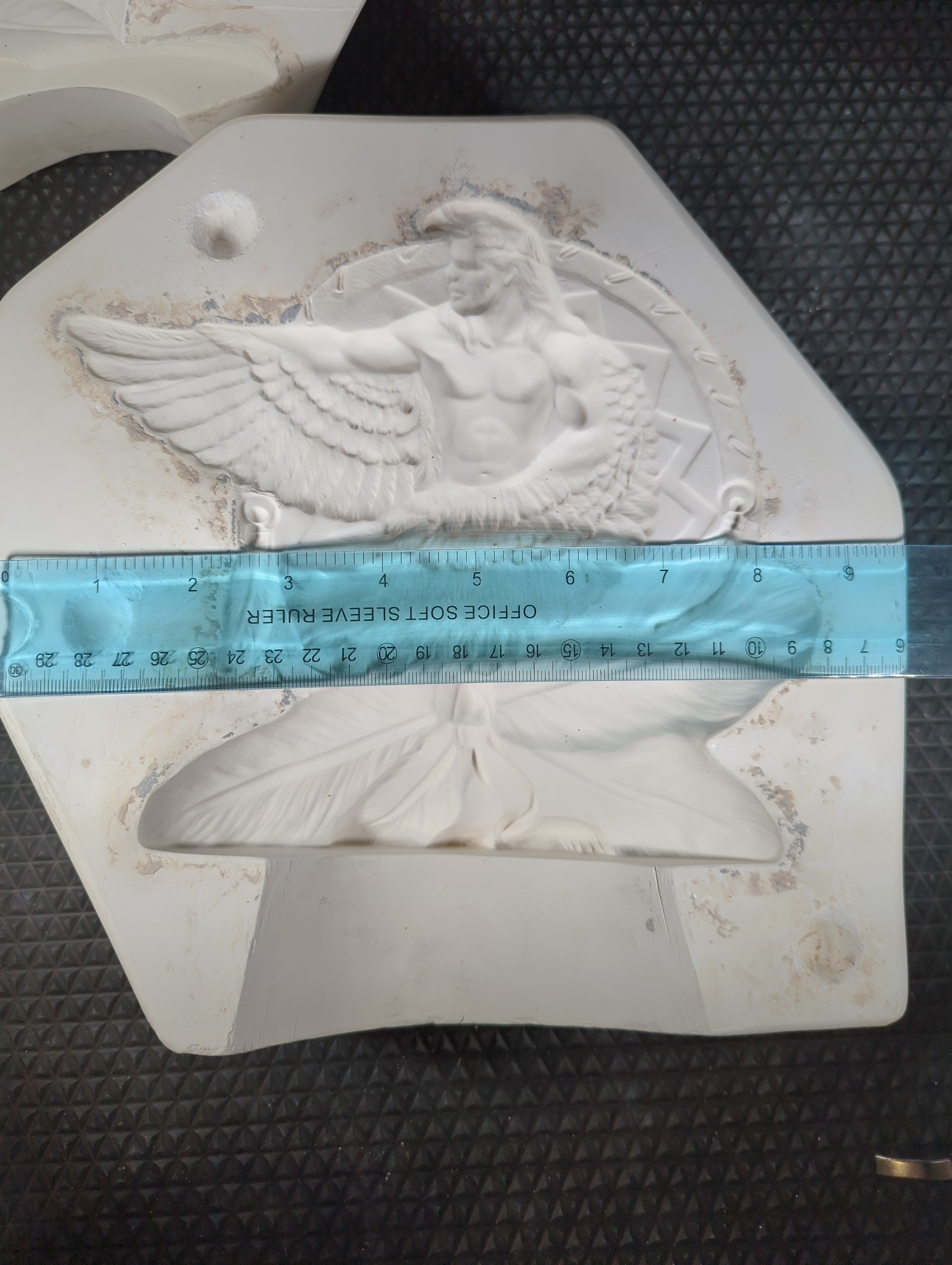 CM0293 - P1109 Provincial Eagle Dancer Shield