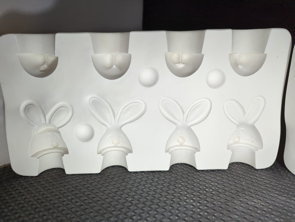 CM0264 - J913 Clay Magic Funny Bunny Egg Boxes