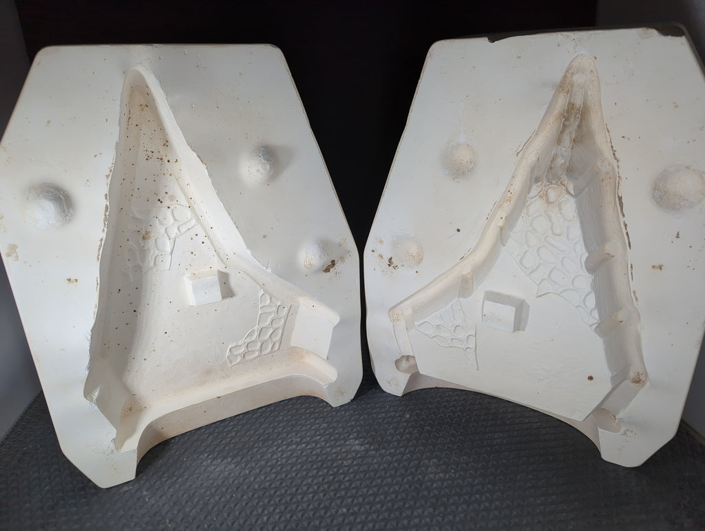 CM1511 - 659 Riverview Creche Mold