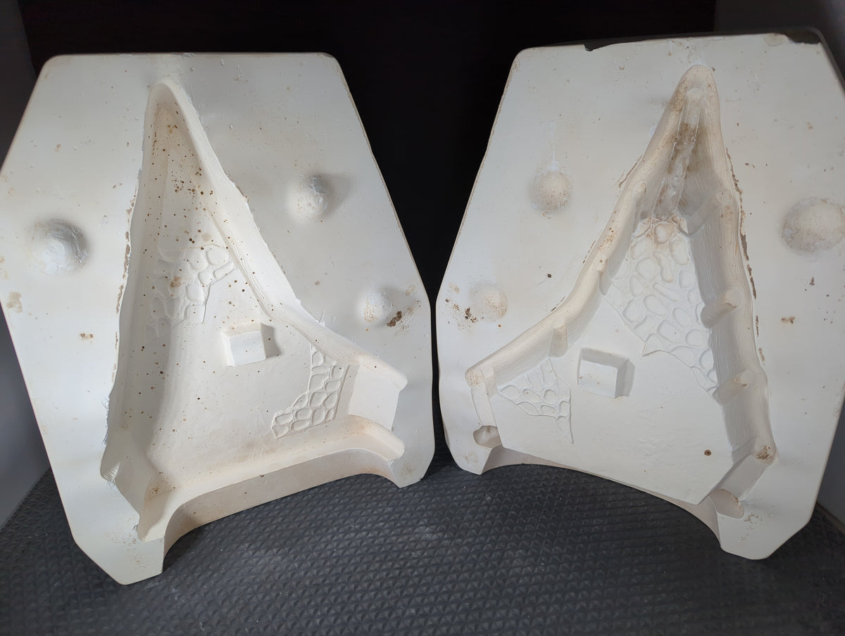 CM1511 - 659 Riverview Creche Mold