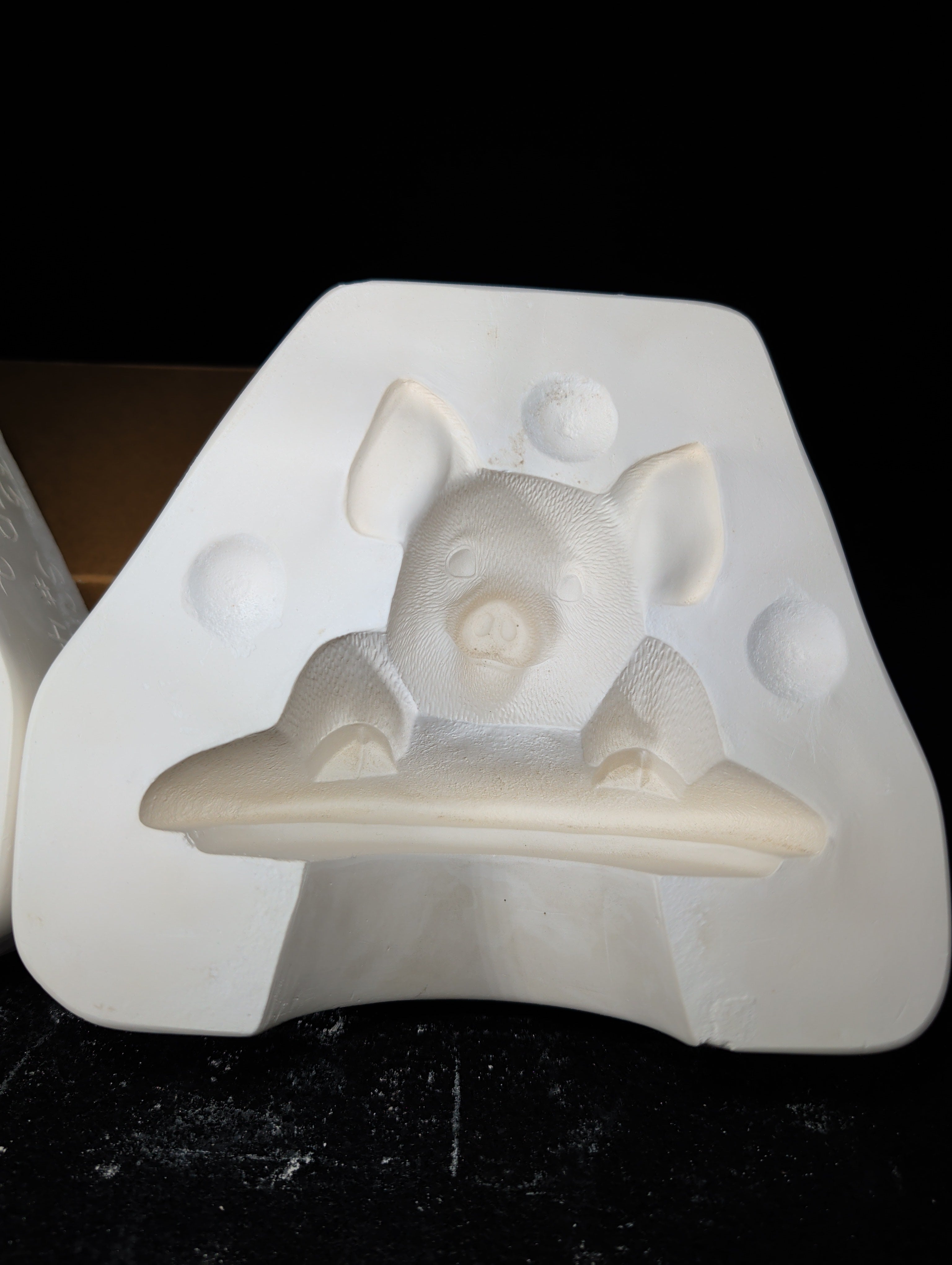 CM0004-J1033 Clay Magic Small Pig Lid #4