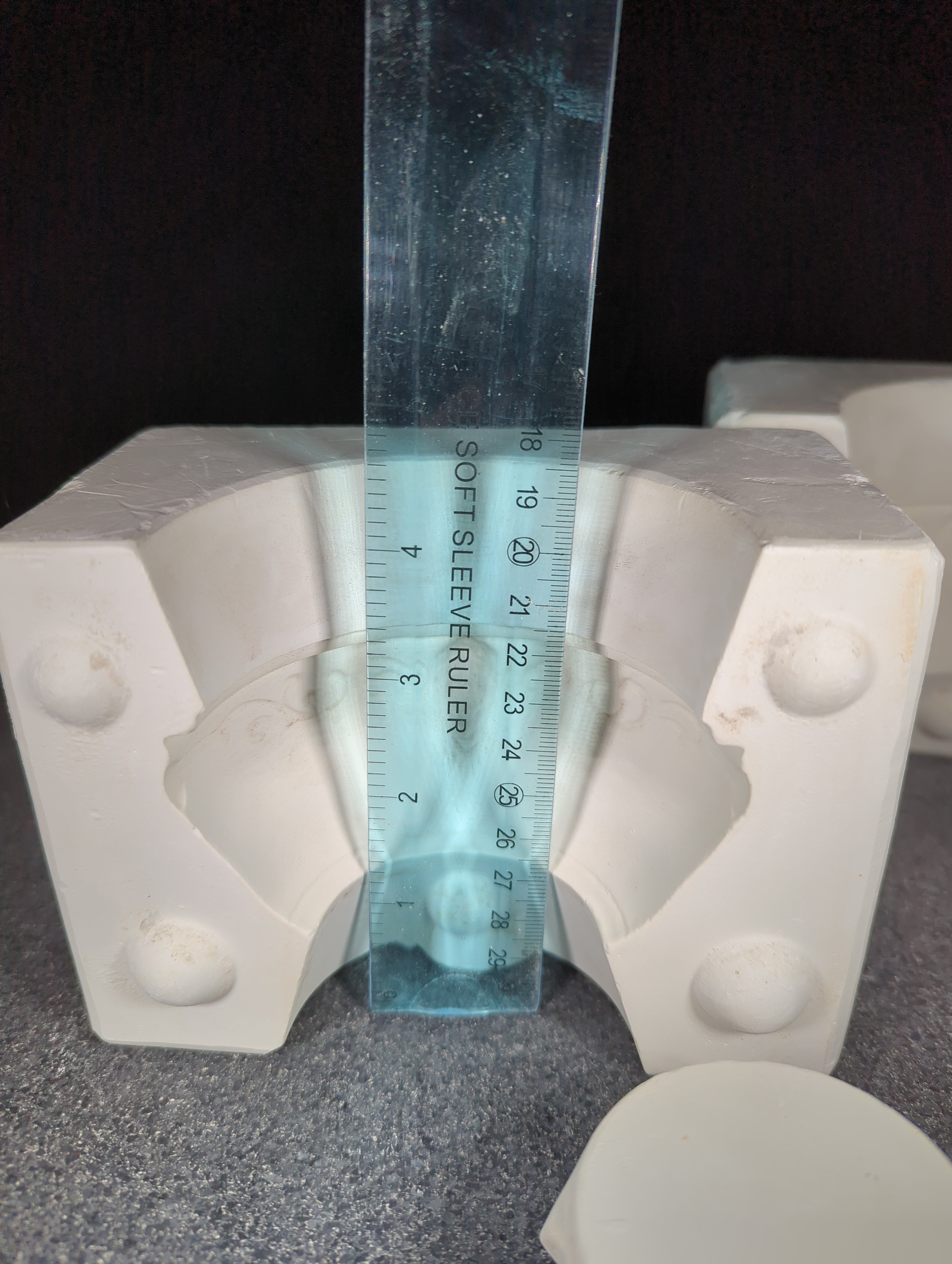 CM0182 - 31 Arnels Small Bowl