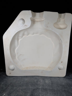 CM0115 - Provincial  P717 Archer Decanter