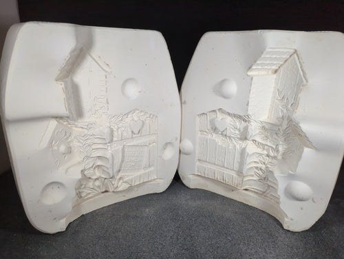 CM0156 - 3067 Kimple Jesus Loves Me Birdhouse Mold