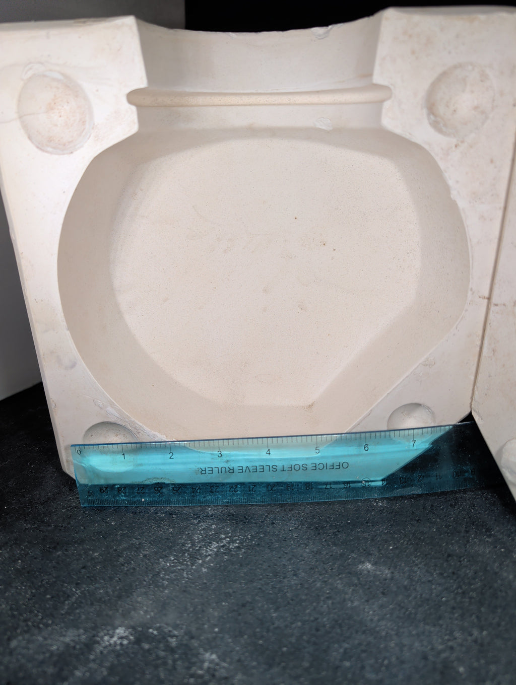 CM0040 - DM374A Duncan Country Store Canister 2