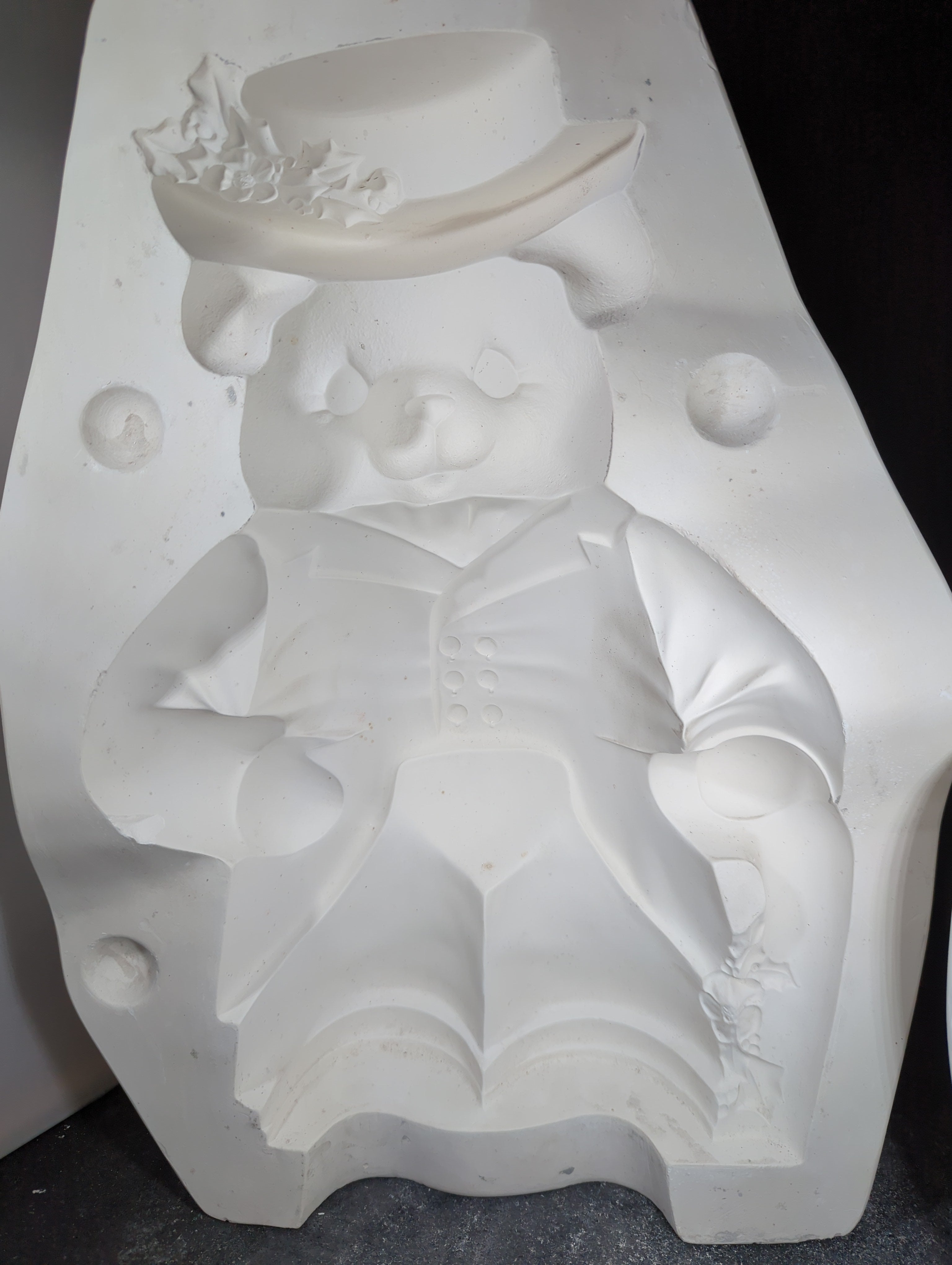 CM0127 - J1251 Clay Magic Father Christmas Bear