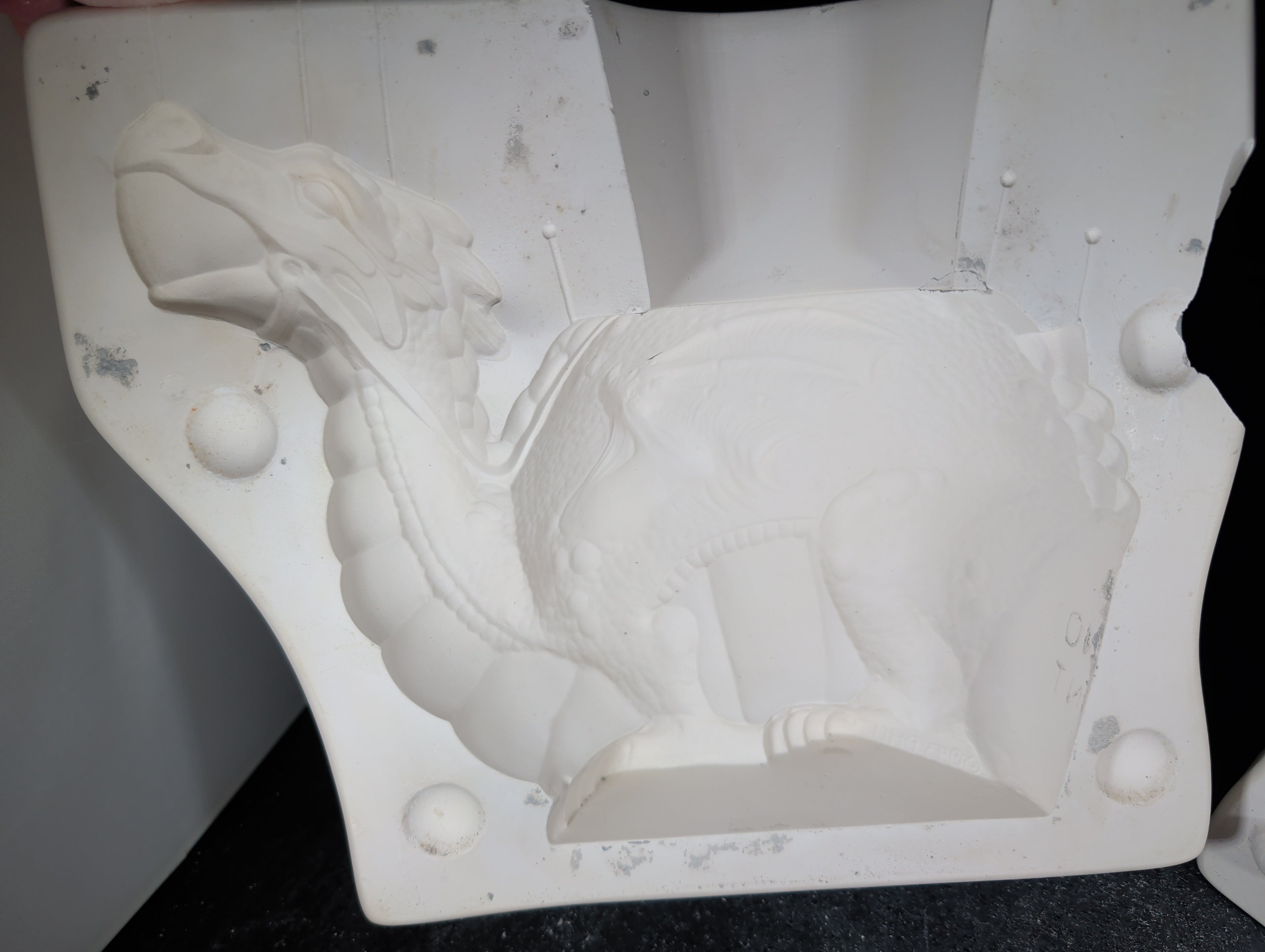 CM0078 - 1344 Doc Holliday Dragon Teapot (no handle or lid)