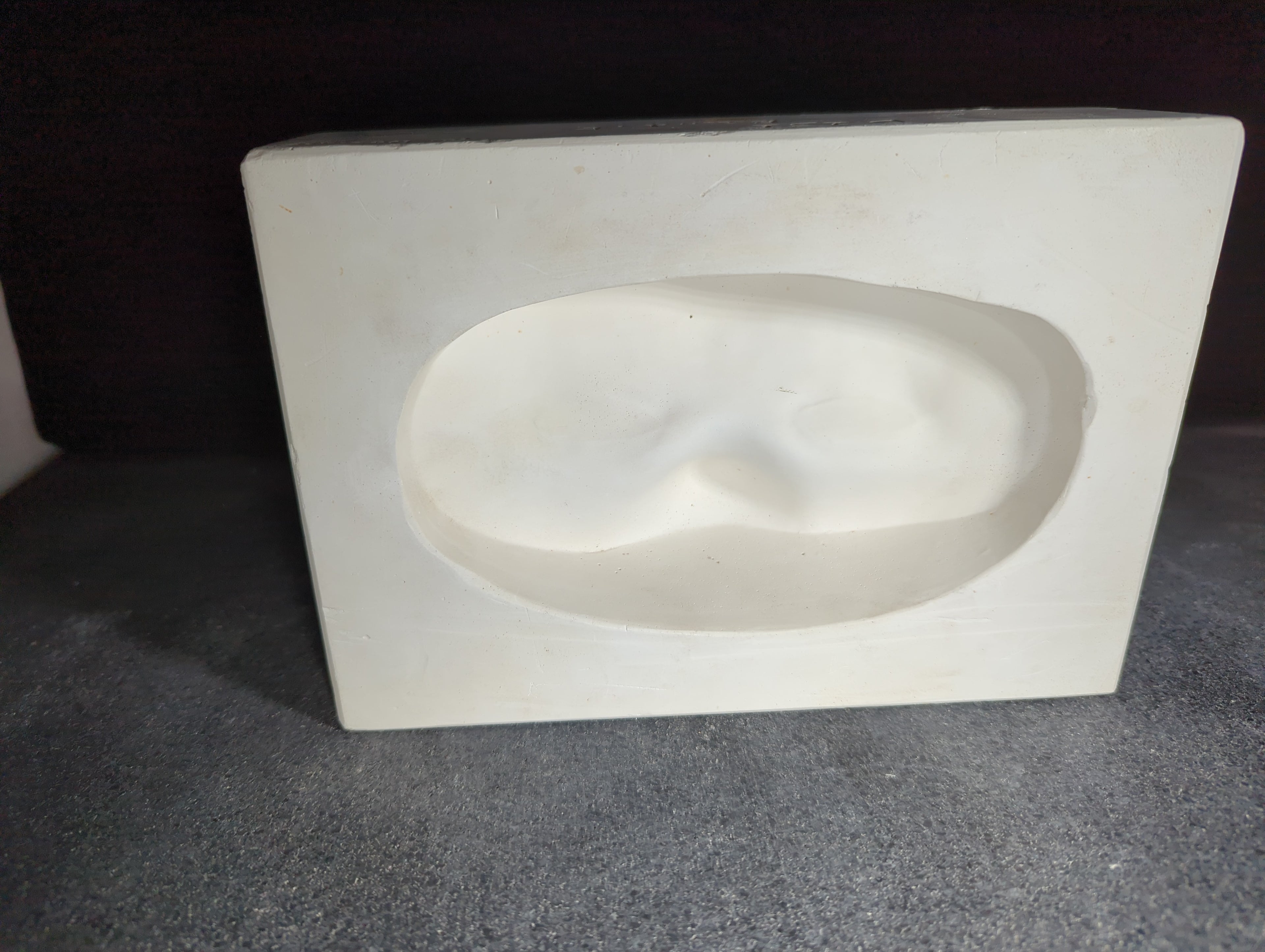 CM0172 - D131 Design Bandit Mask