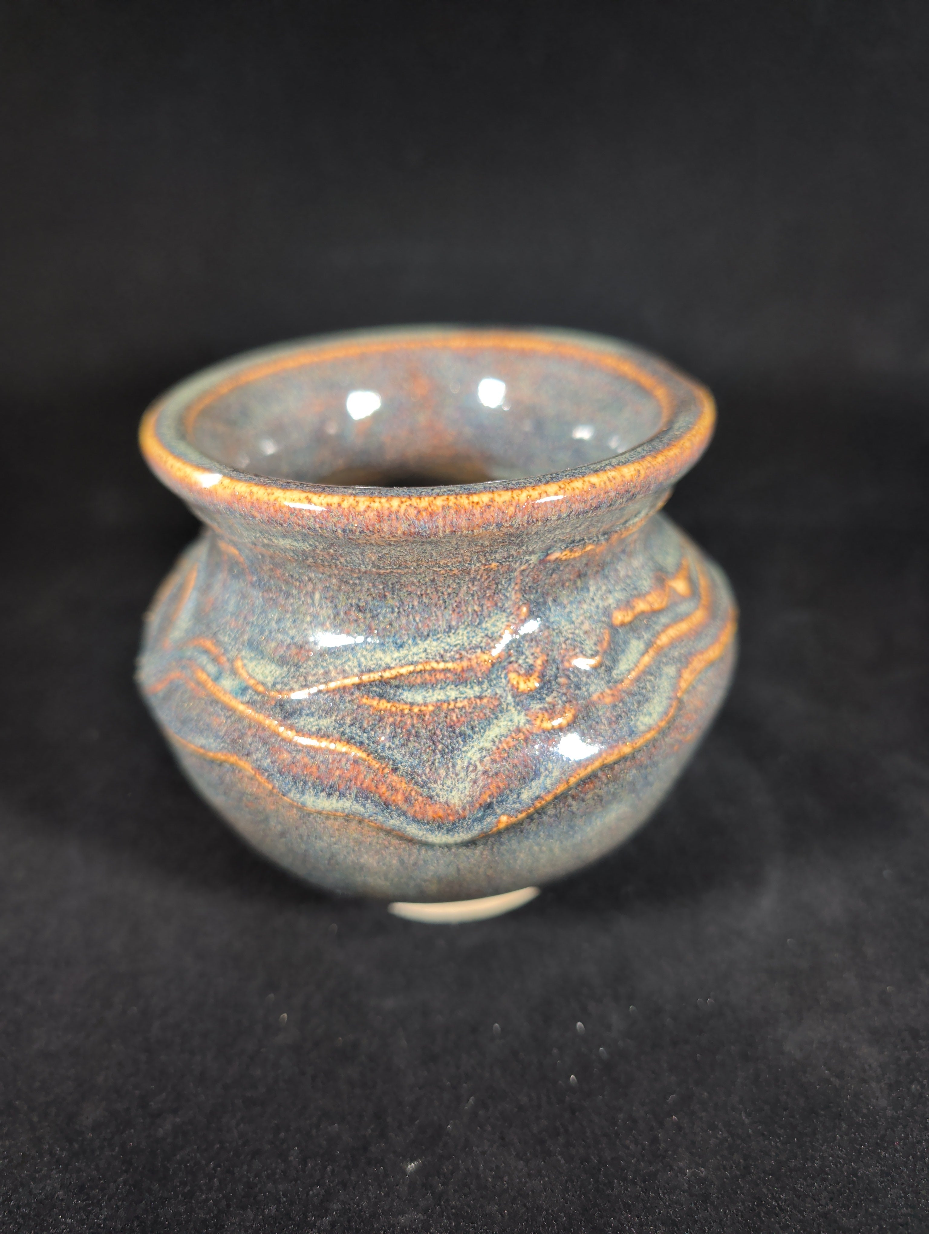 CMA0018 - Medium Carved Vase by Abby