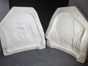 CM1285 - KR2 Kinzie Mold Maiden with Horse Rock Mold