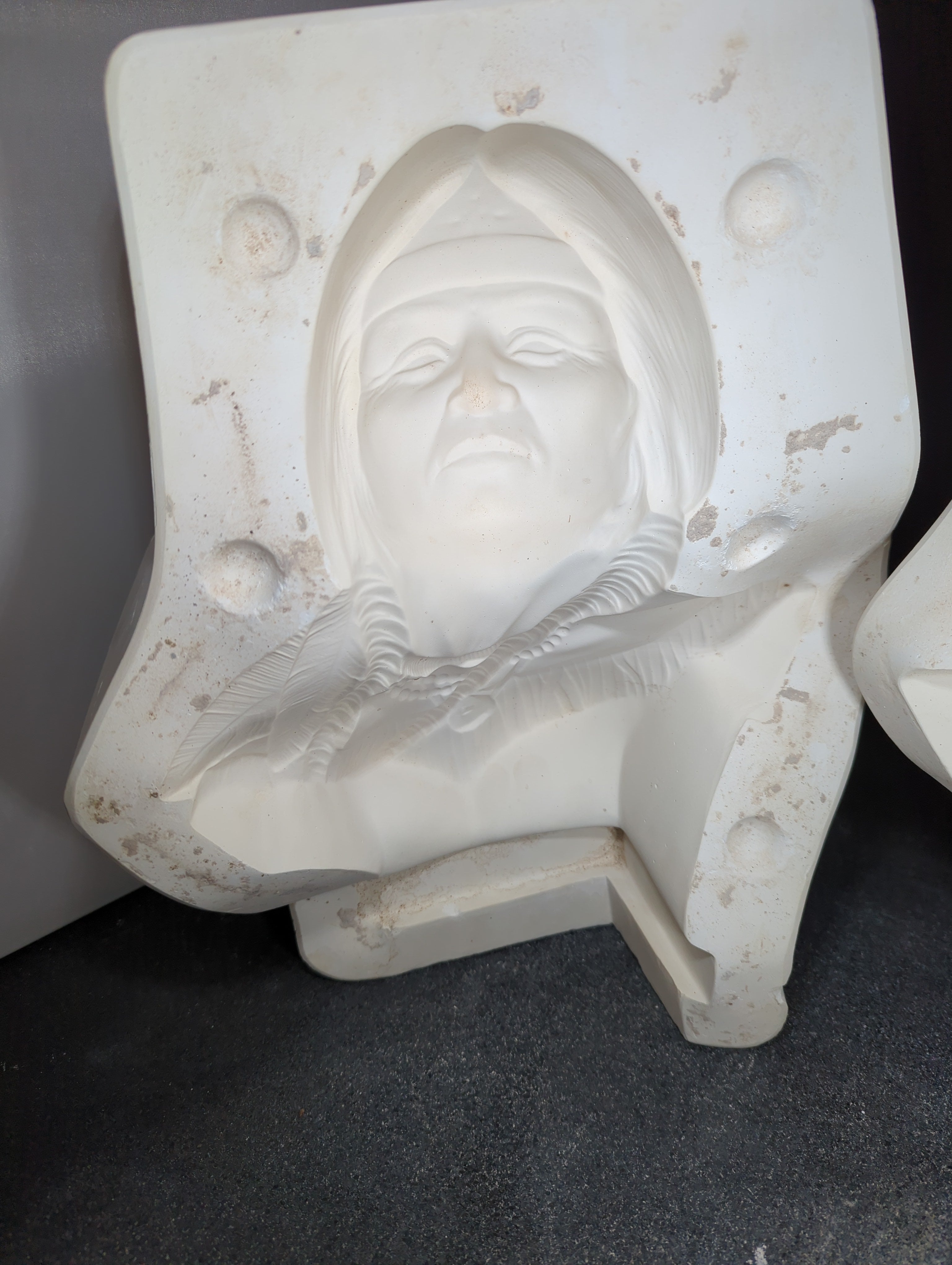 CM0147 - 631 Kimple Female Indian Bust