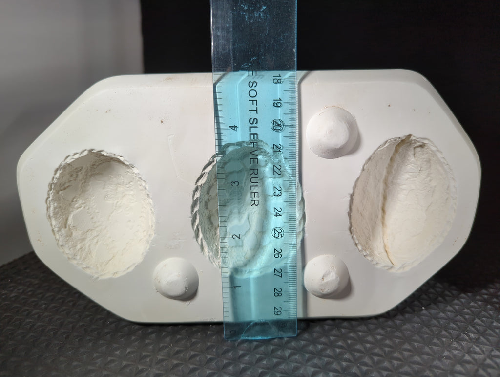 CM0259 - S-1561 Scioto 3 Lace Eggs