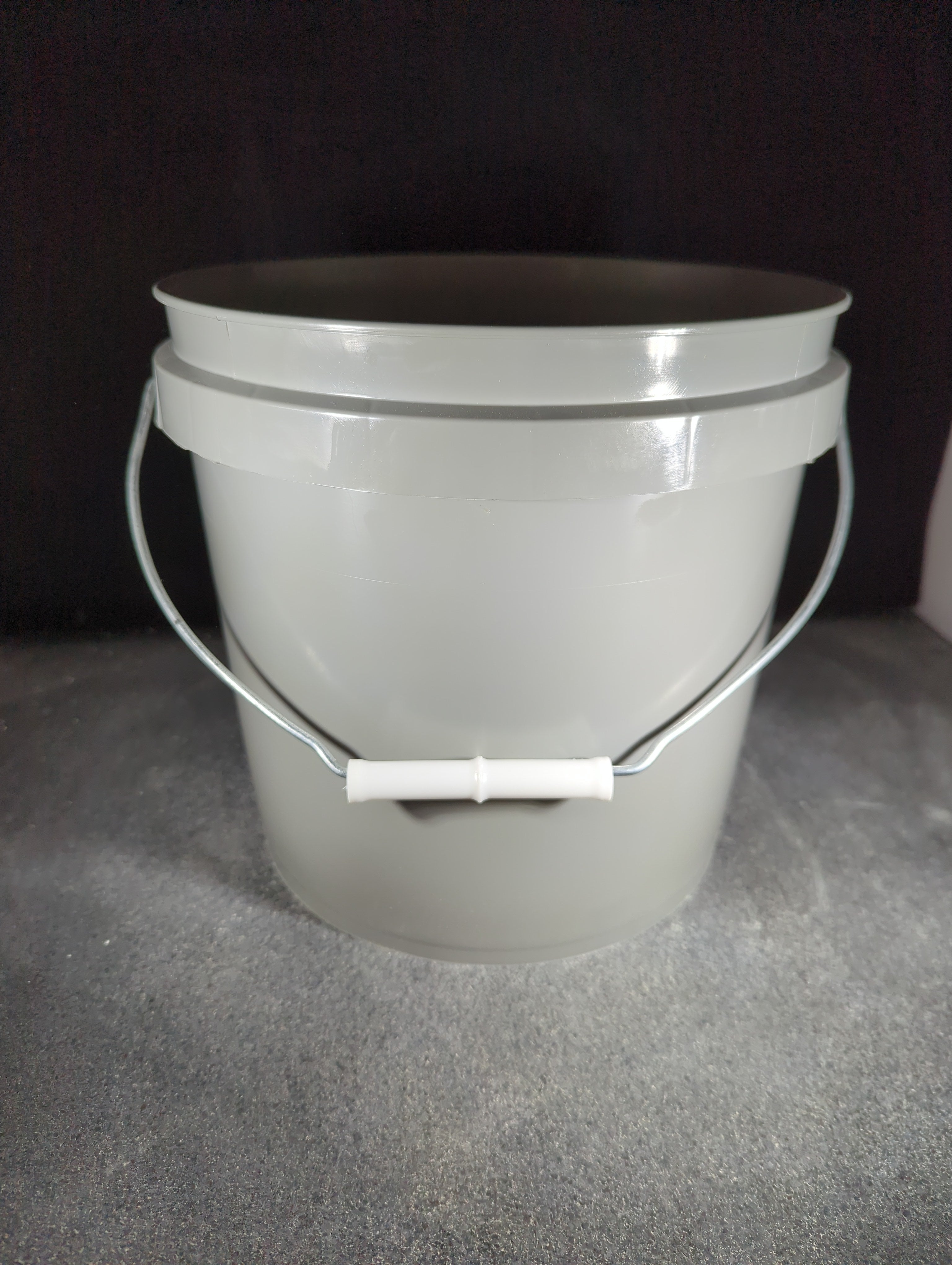 CMS0006 - Gray Reusable 2 Gal Food Grade Buckets - reusable no lid