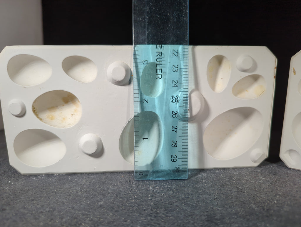 CM0187 - DM 49B Duncan Small Easter Eggs