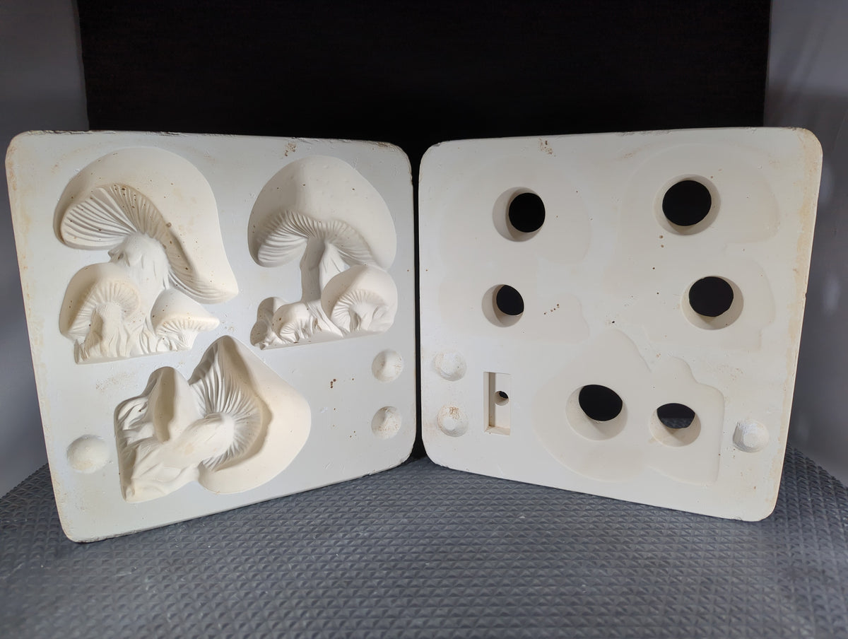 CM1498 - DM-441A Duncan Mushroom Wall Decor Mold **Rare**