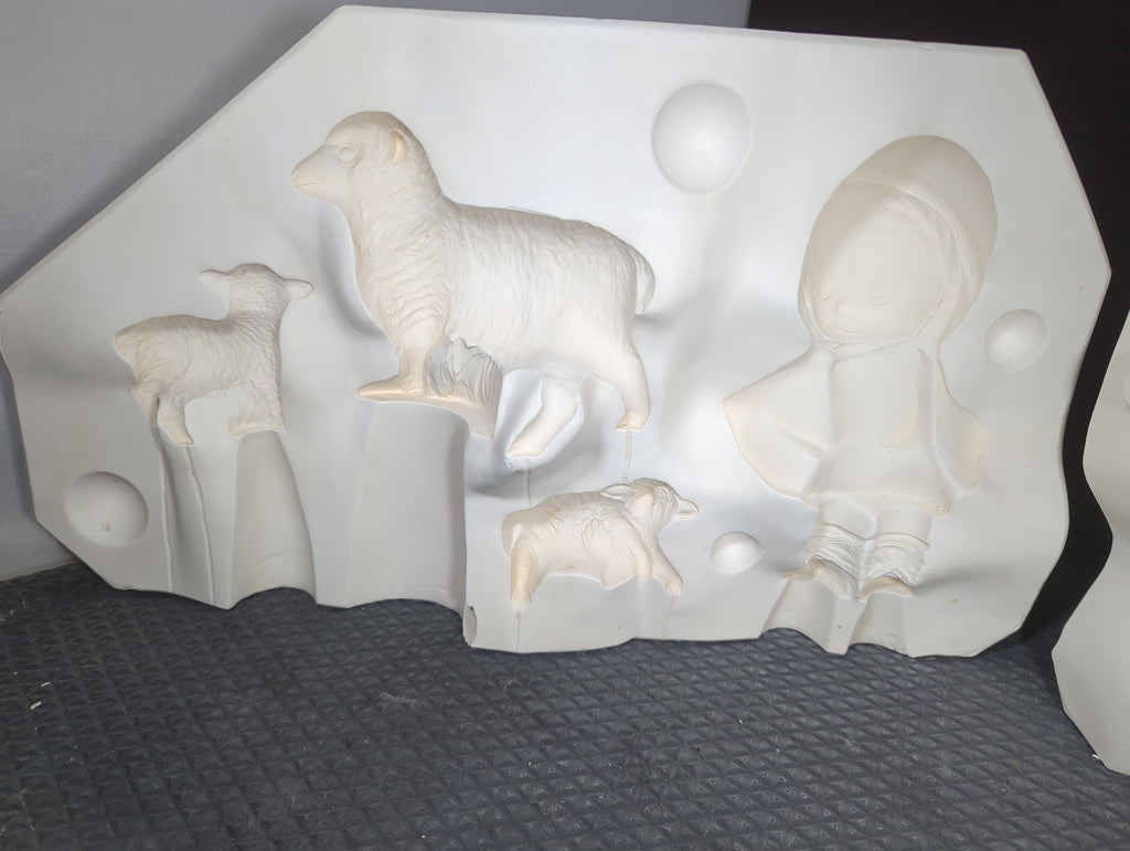 CM1273 - DM 542B Duncan Sweet Pretenders Nativity Scene Shepherd & Lamb Mold 6 of 6