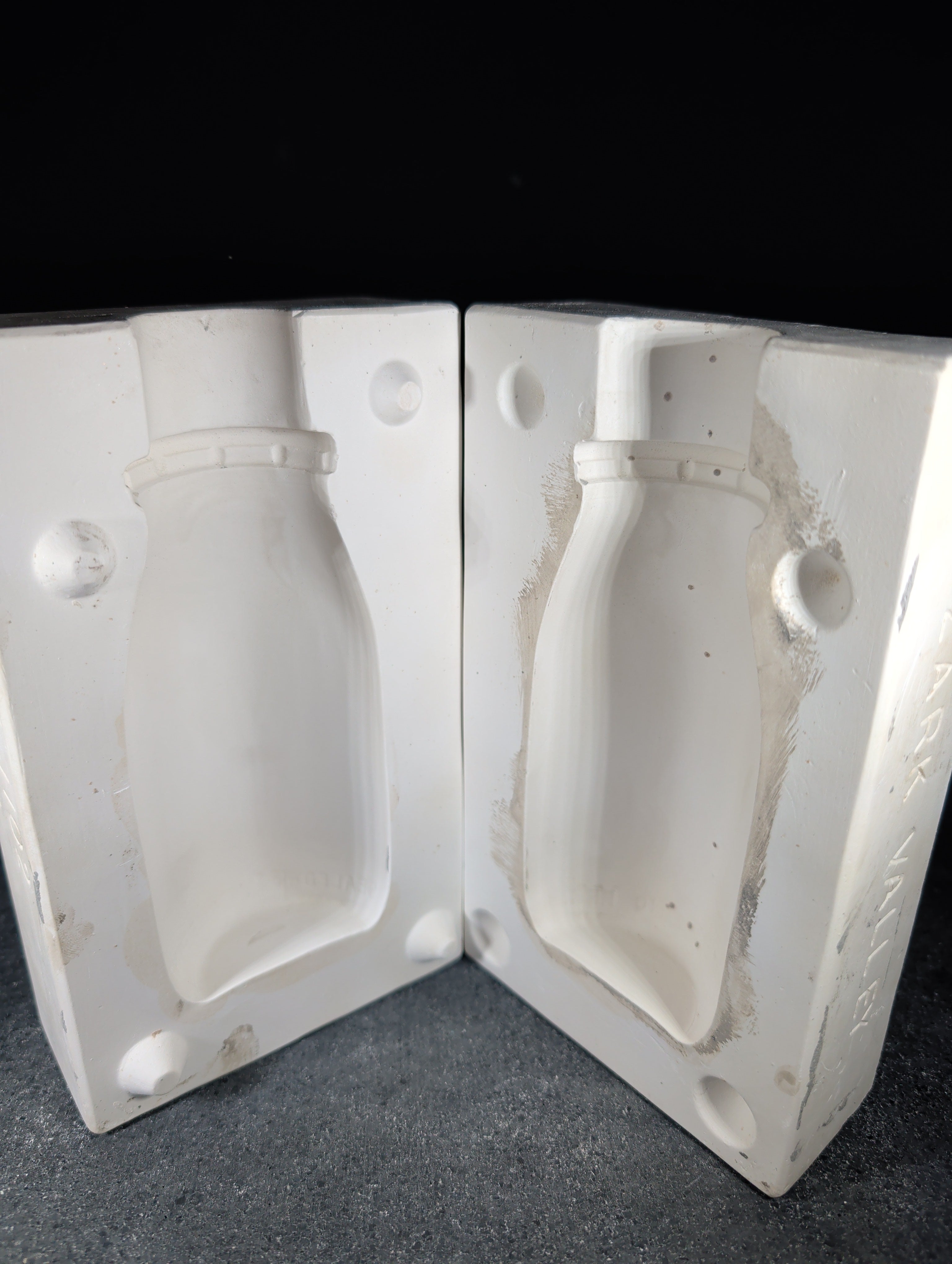 CM0076 - OV-1102 Ozark Valley 1/2 Pint Jug