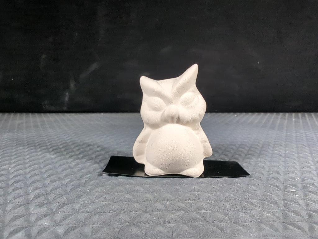 CM0650B - Cone 6 Bisque Small Owl