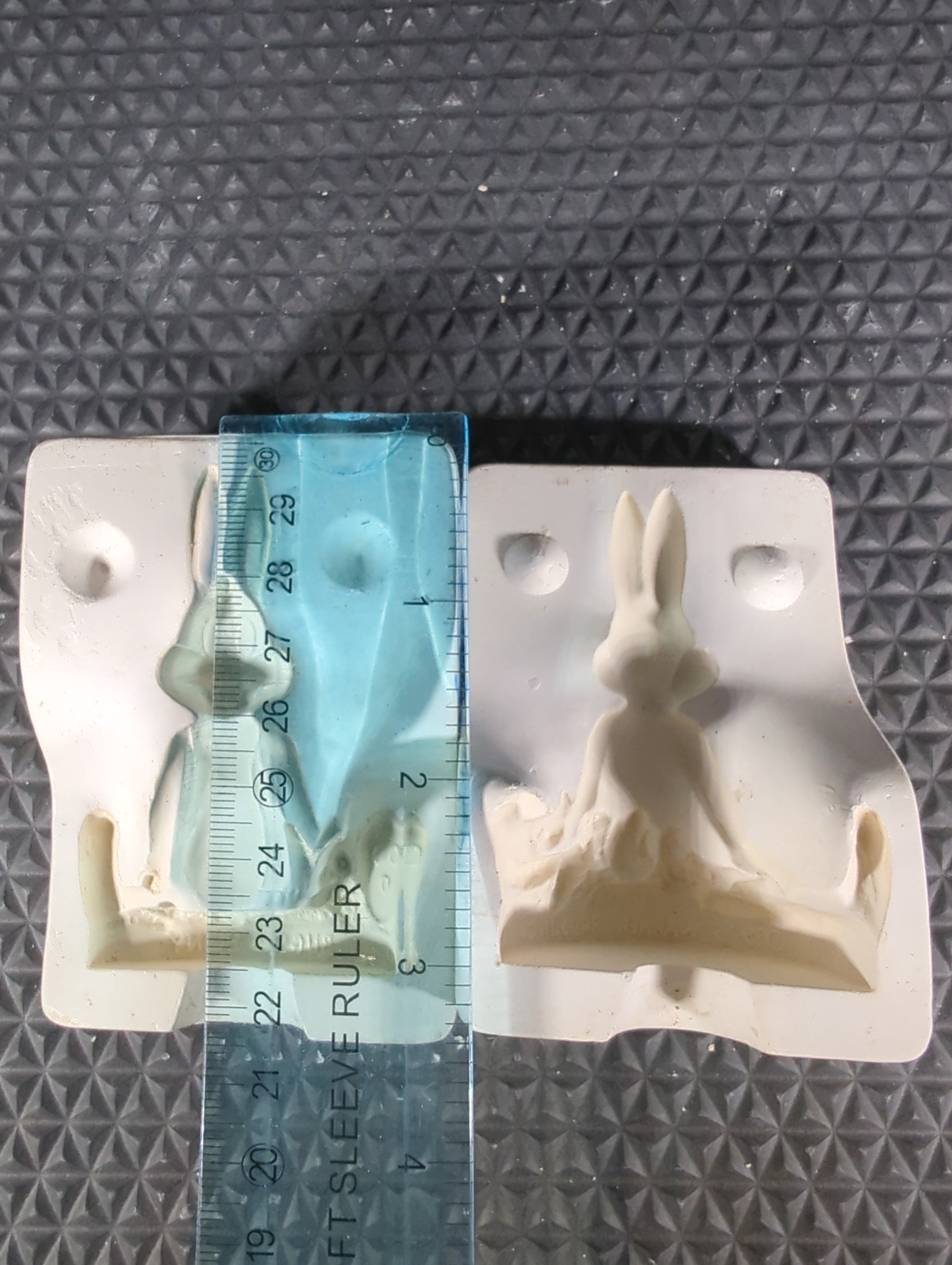 CM0515 - TM19 Duncan Bugs Bunny