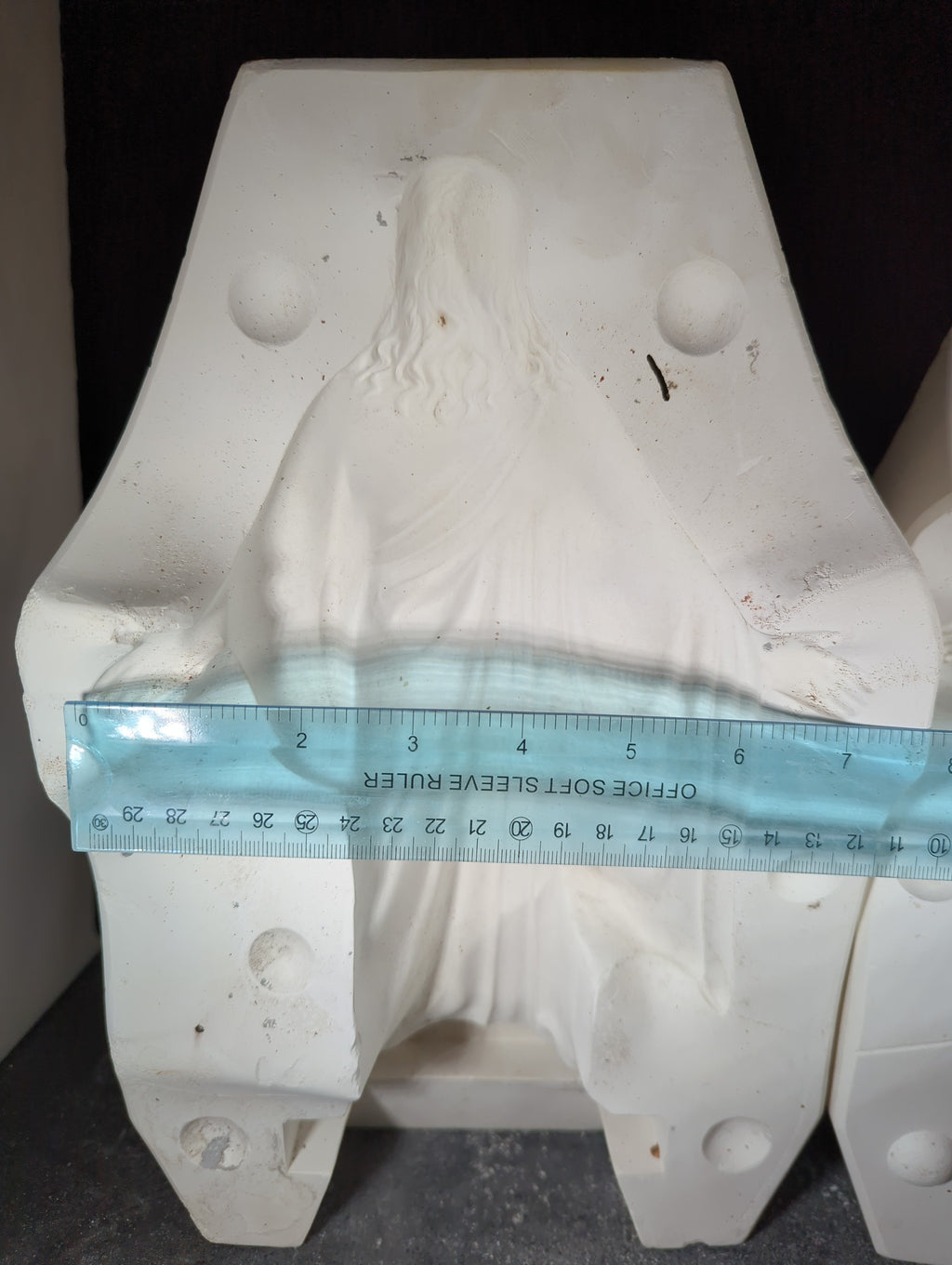 CM0118 - B694 Byron Mold Risen Christ