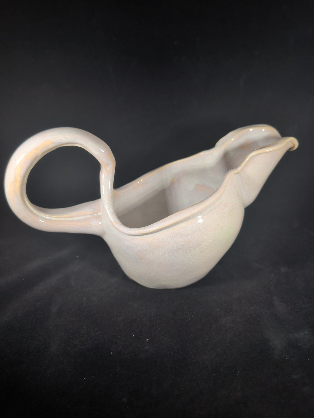 CMA0002 - Large White Saucière by Abby