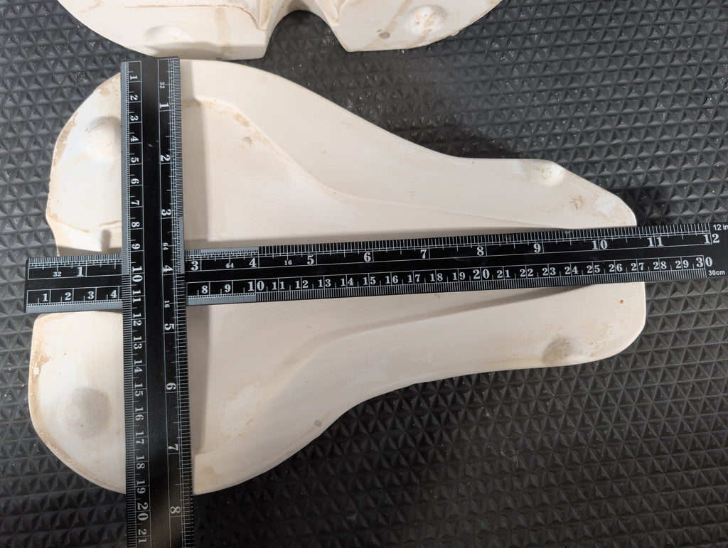 CM0826 - 464 Gator Molds Rocket