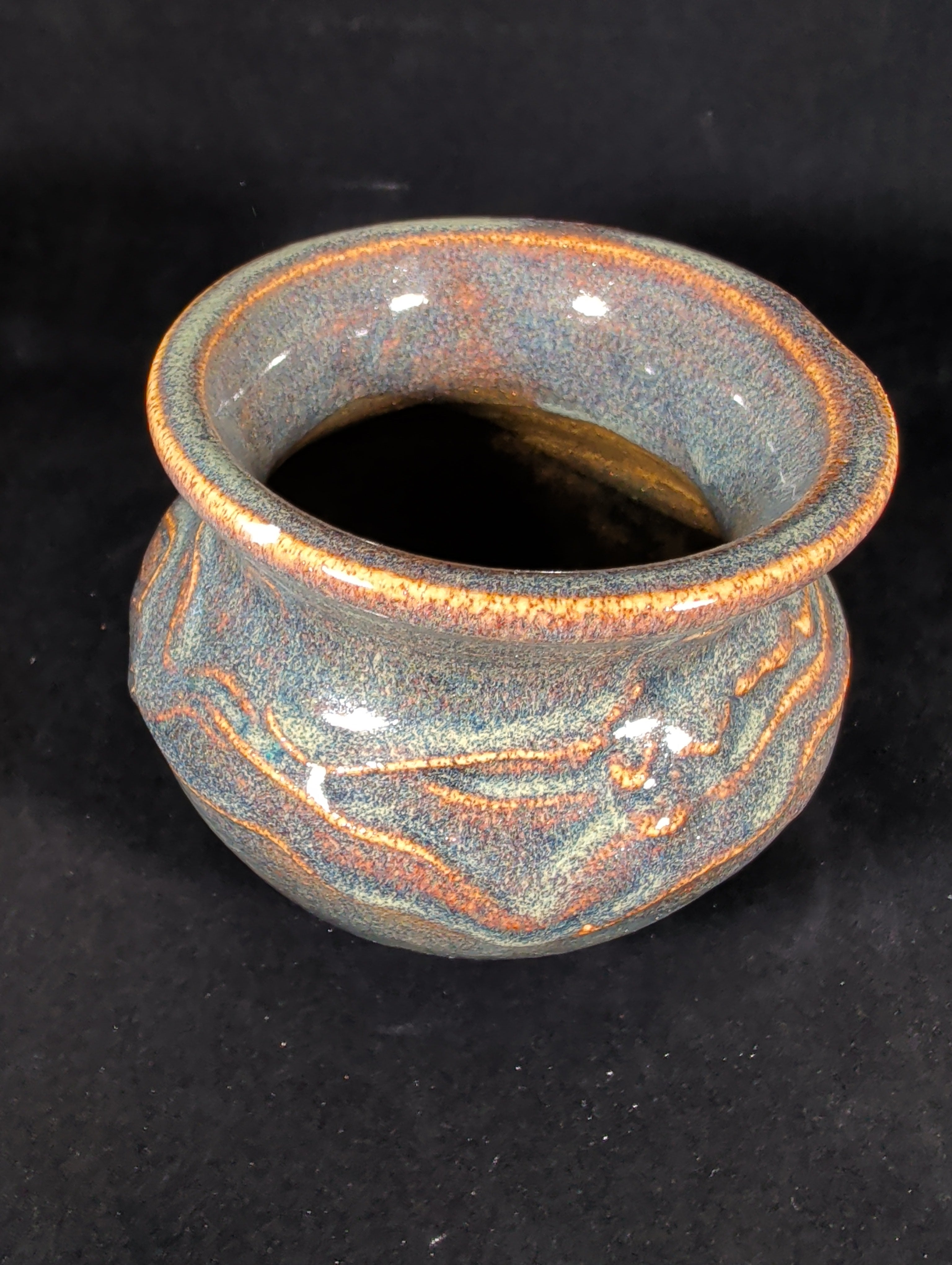 CMA0018 - Medium Carved Vase by Abby