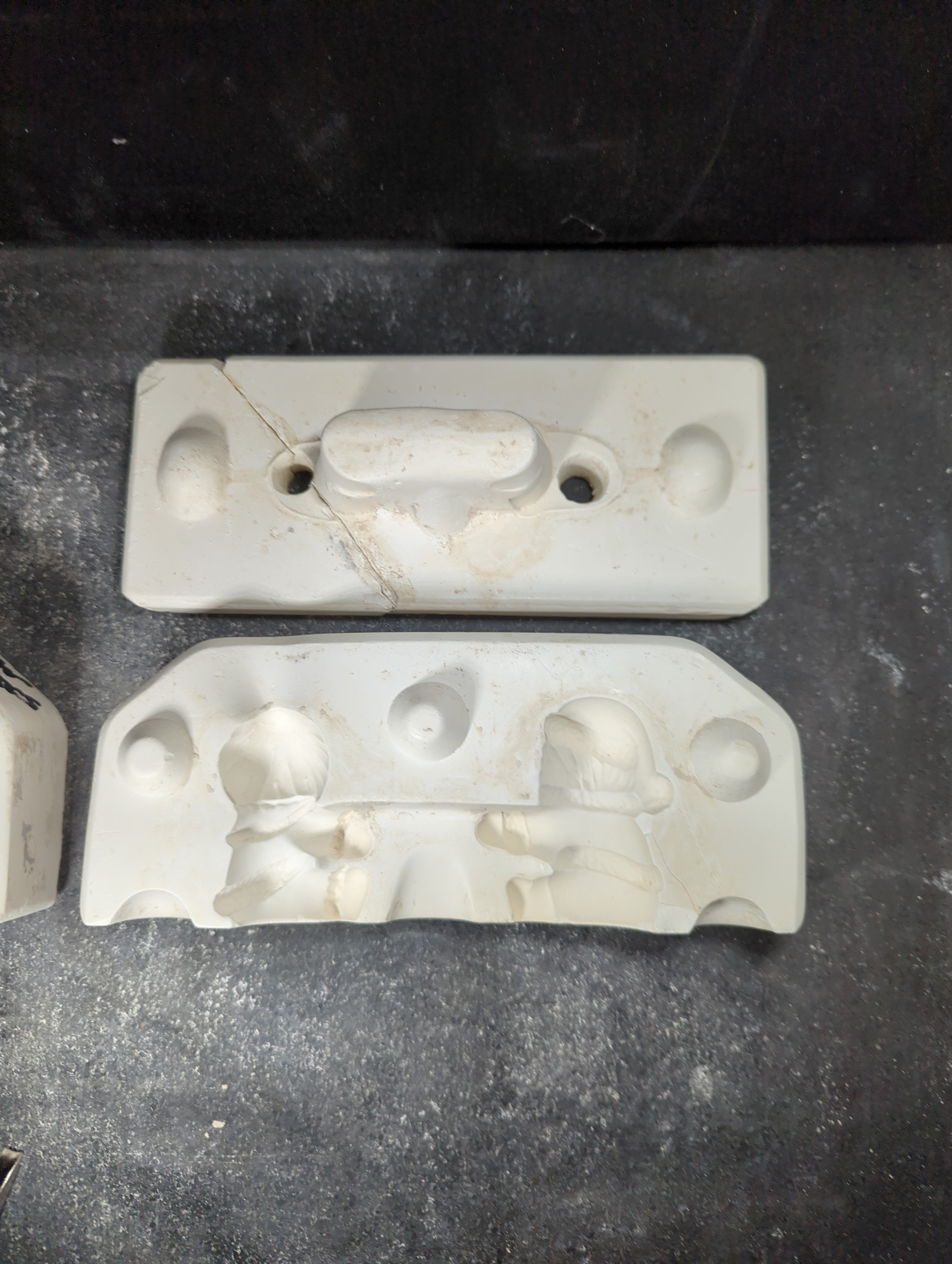 CM0117 - S-297 Scioto Mr. & Mrs. Santa