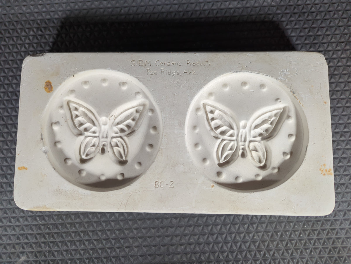 CM1297 - BC-2 GEM Butterfly Round Tile (2) Mold