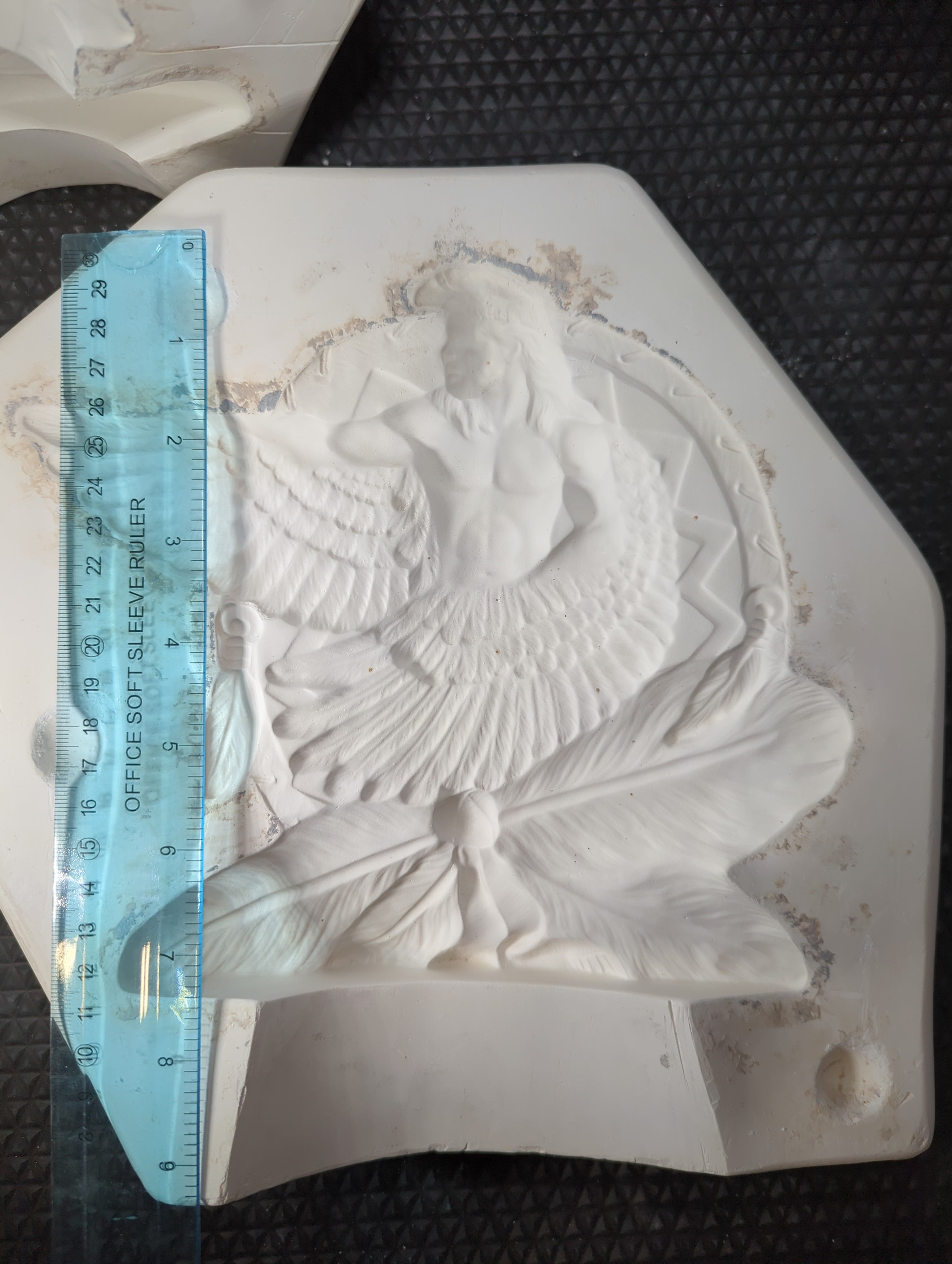 CM0293 - P1109 Provincial Eagle Dancer Shield