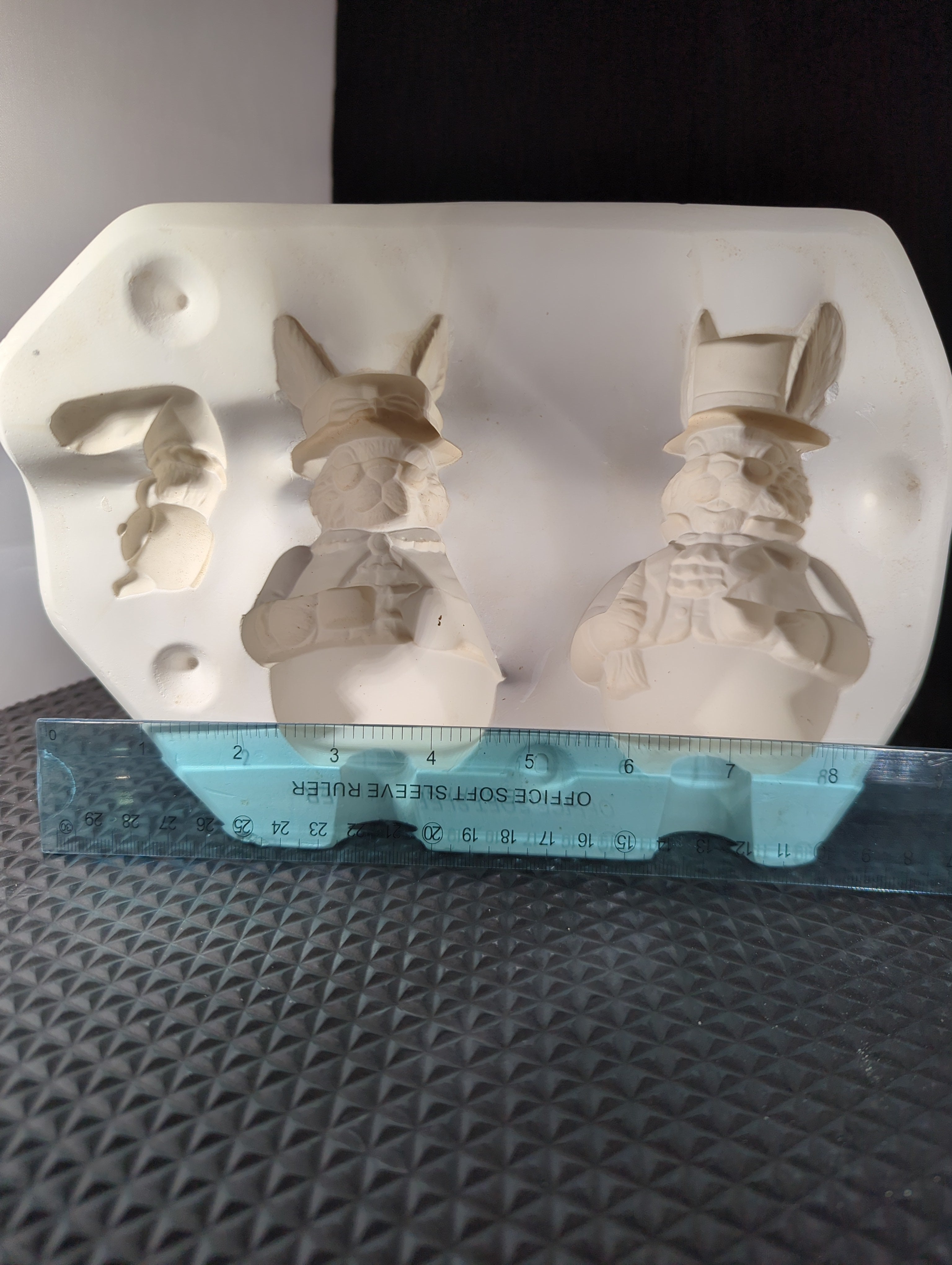 CM0205 - S-2384 Scioto Grandma and Grandpa Roly-Poly Rabbits