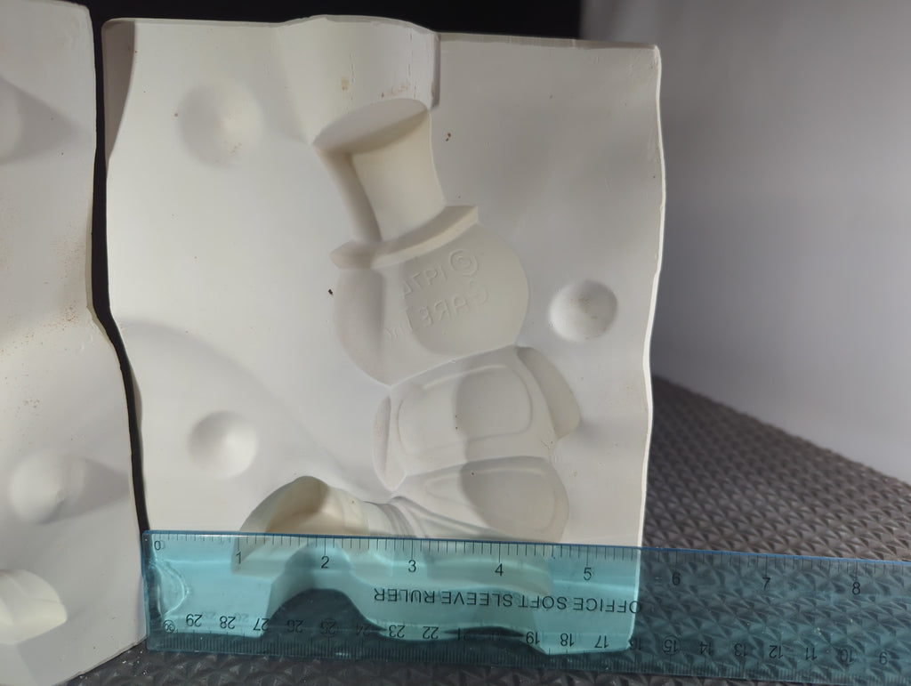 CM0349 - 1783 Jodi Mold Catapillar