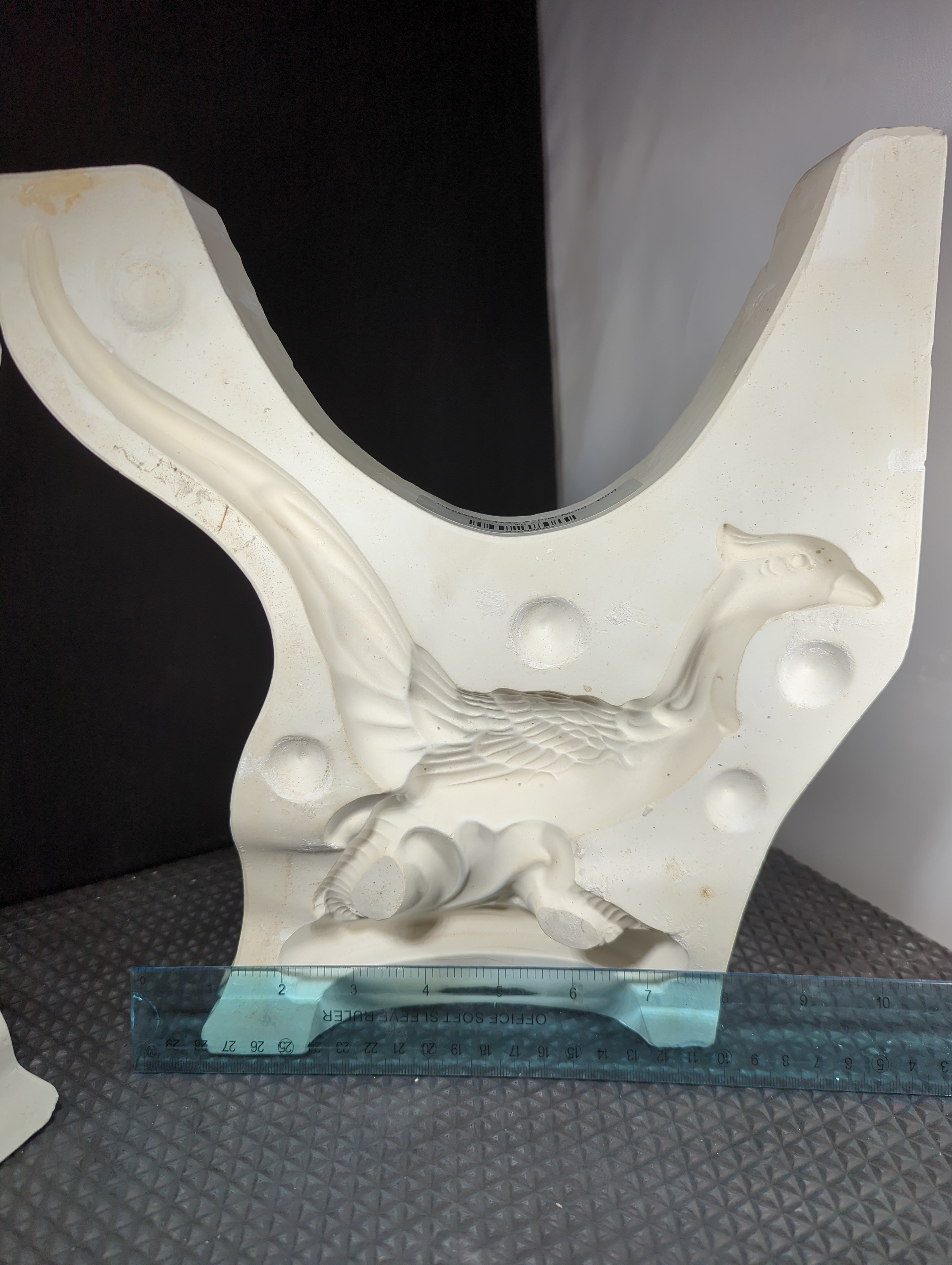 CM0335 - 1x37 A Jodi Mold - Bird