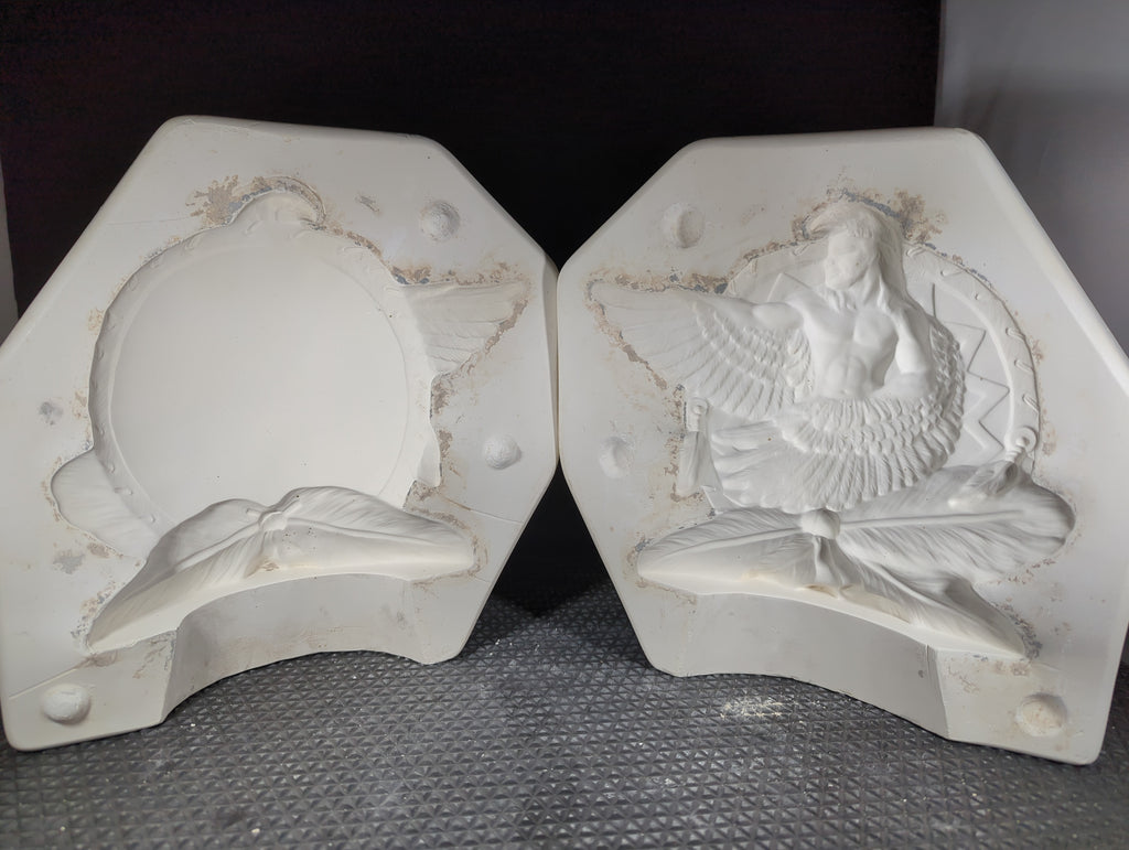 CM0293 - P1109 Provincial Eagle Dancer Shield