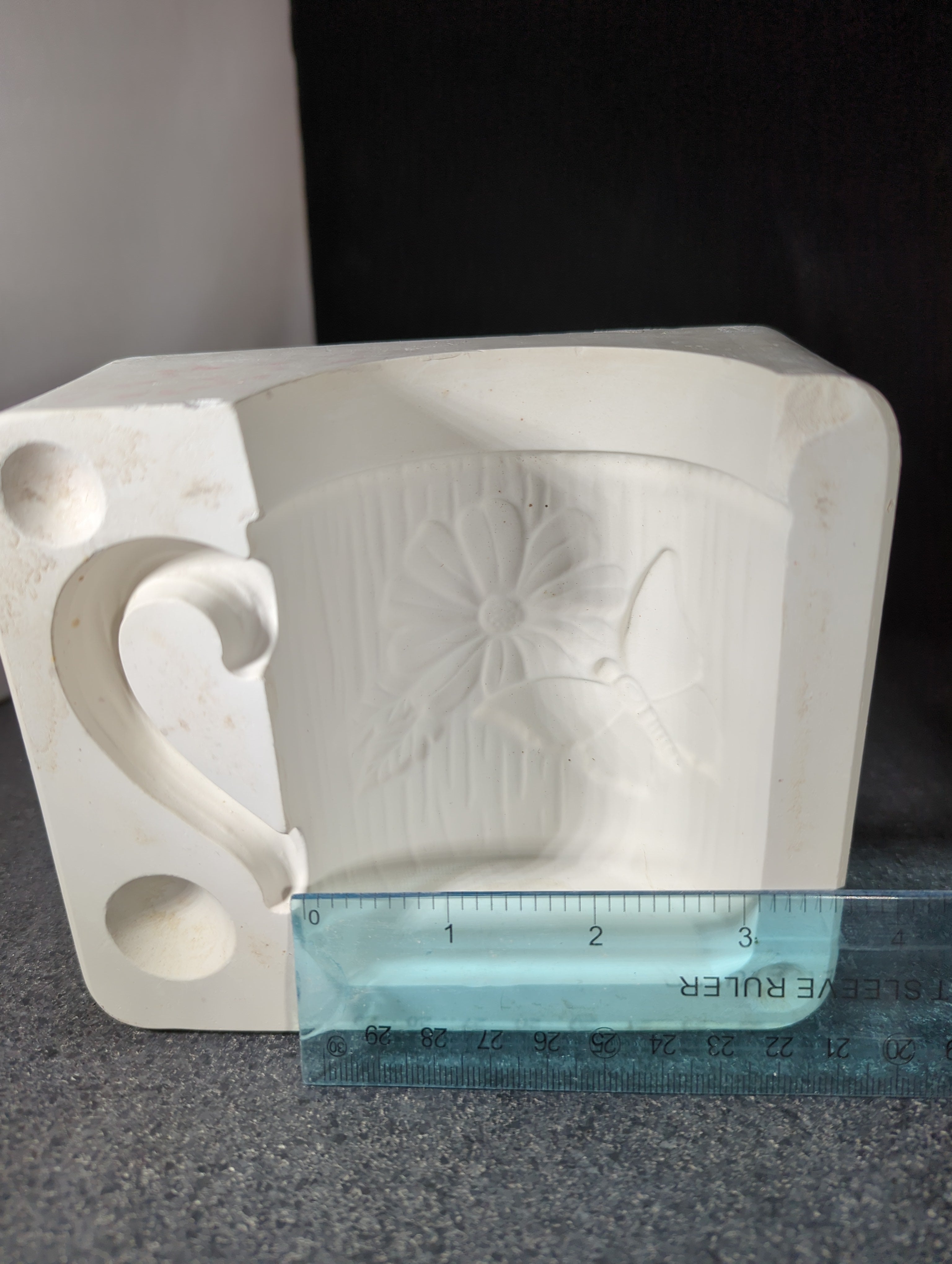 CM0160 - R664 Flower and Butterfly Cup