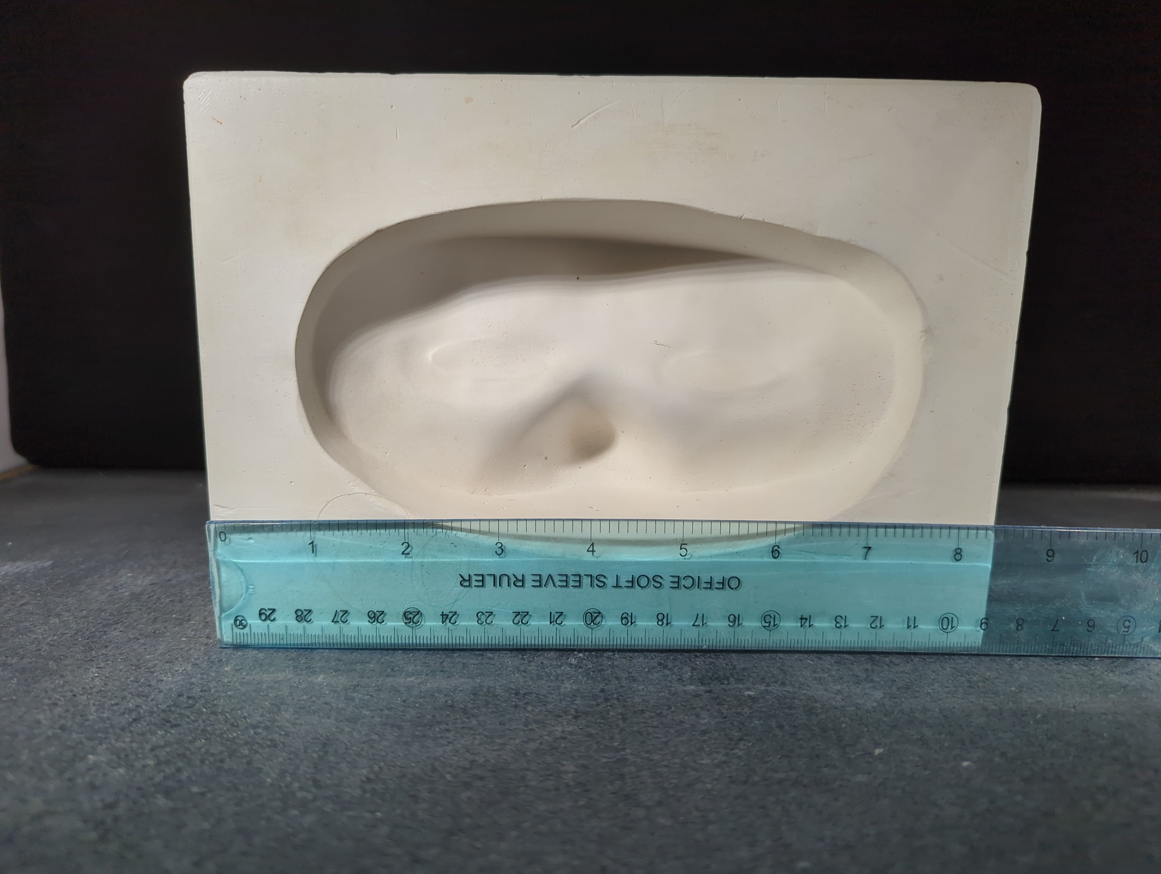 CM0172 - D131 Design Bandit Mask