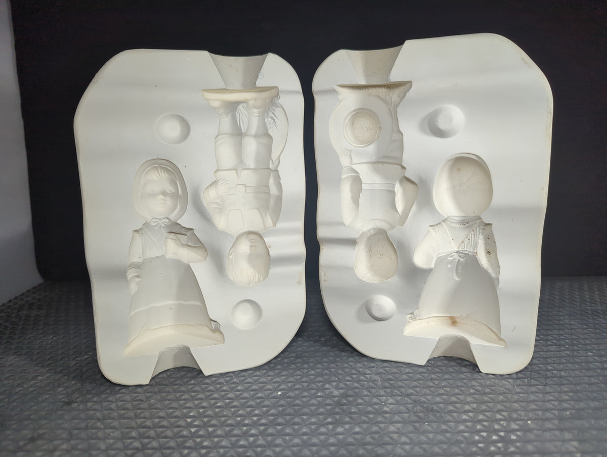 CM0994 - DM 574 Duncan Pilgrim Children Mold