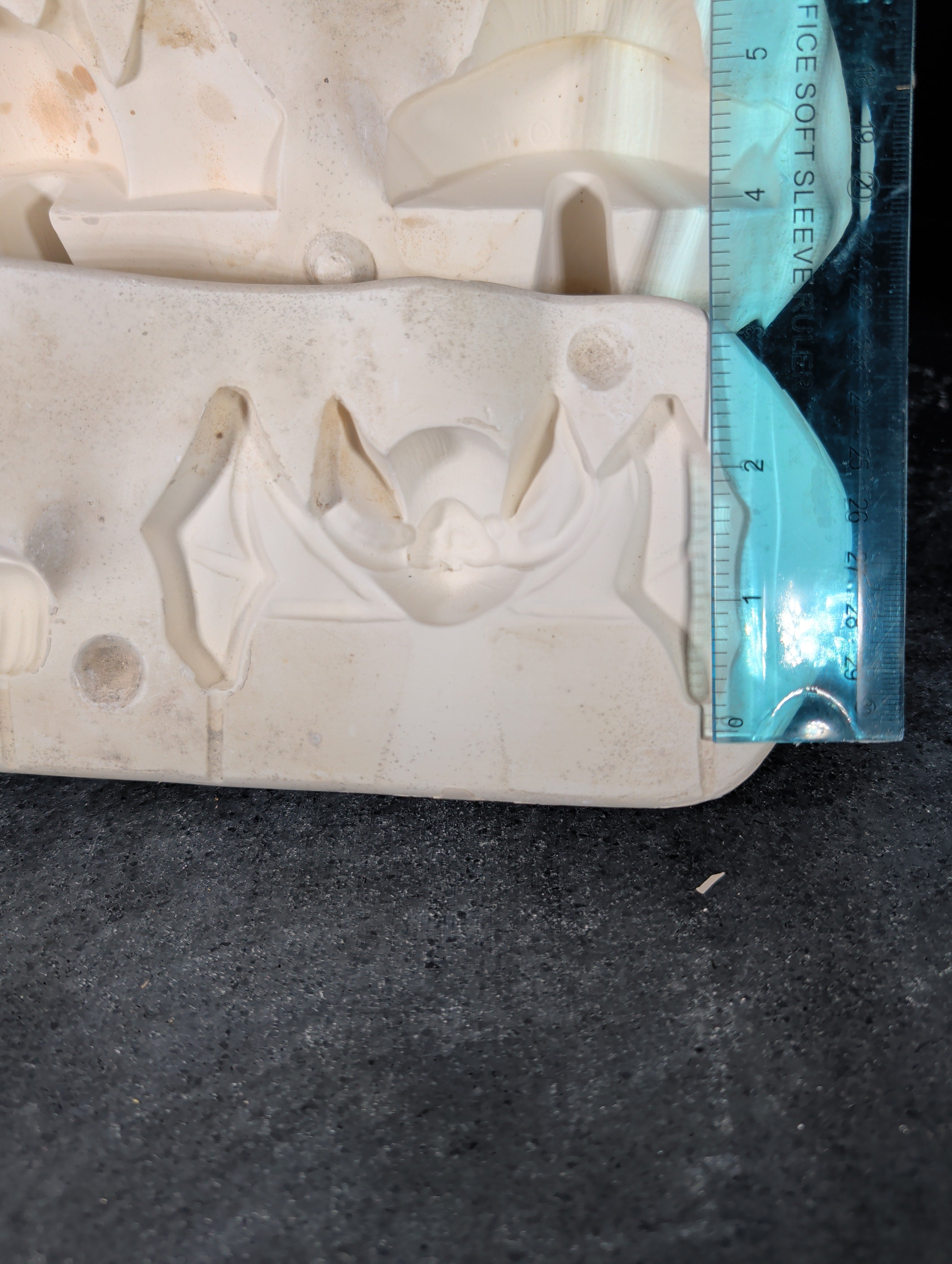 CM0051 - S-22 SCIOTO Halloween Creeper Peeper