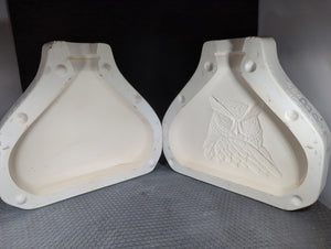 CM0896 - 624 Doc Holliday Owl Vase Mold